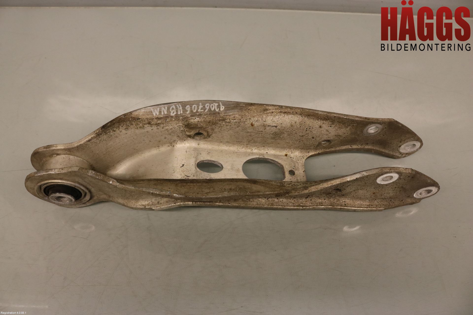 Volkswagen VW TOUAREG CR 18- Bärarm Bak Höger