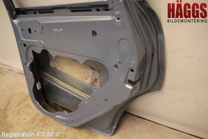 Ford KUGA 08-12 Dörr Bak Höger