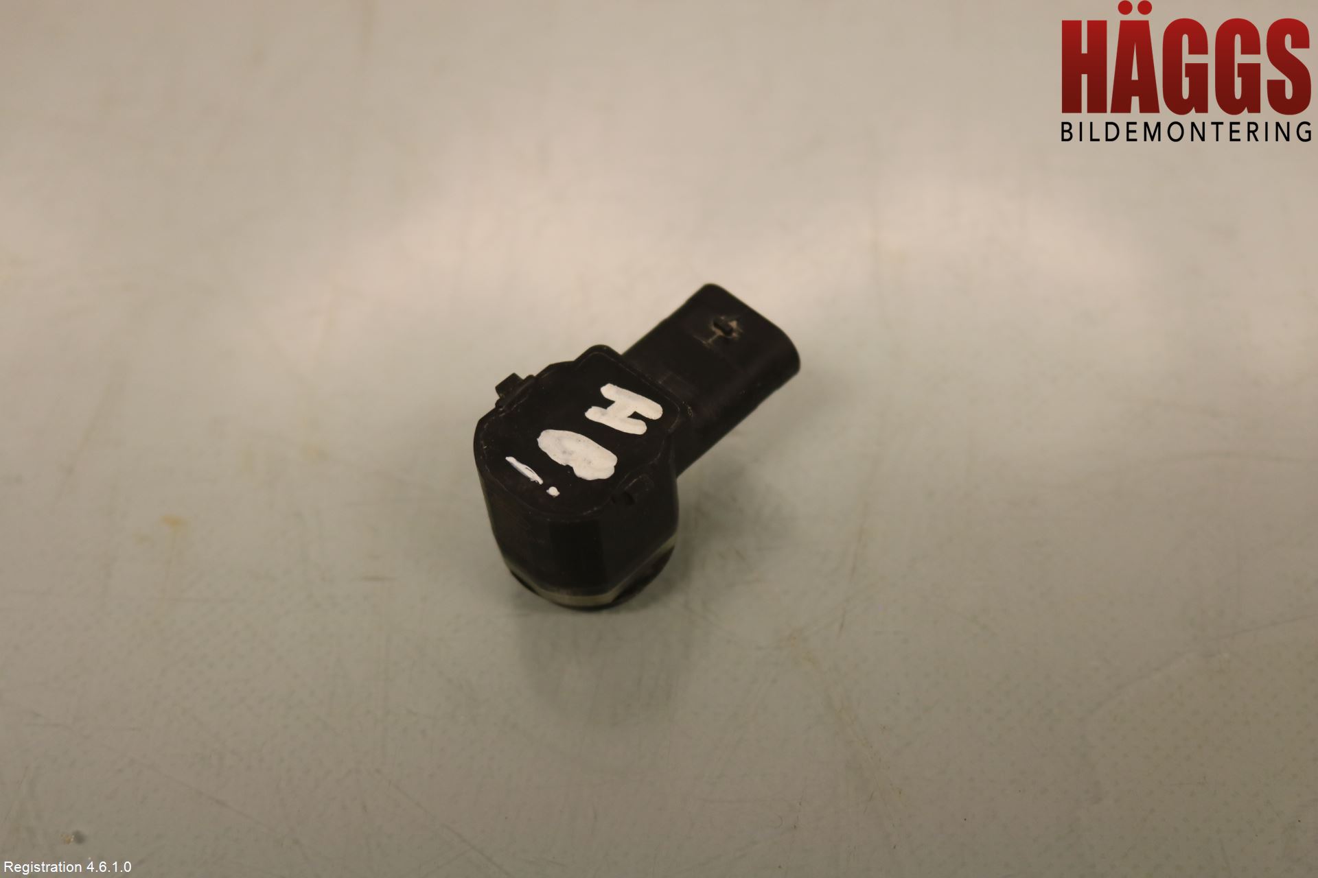 Ford KUGA 13-16 Parkeringshjälp Backsensor