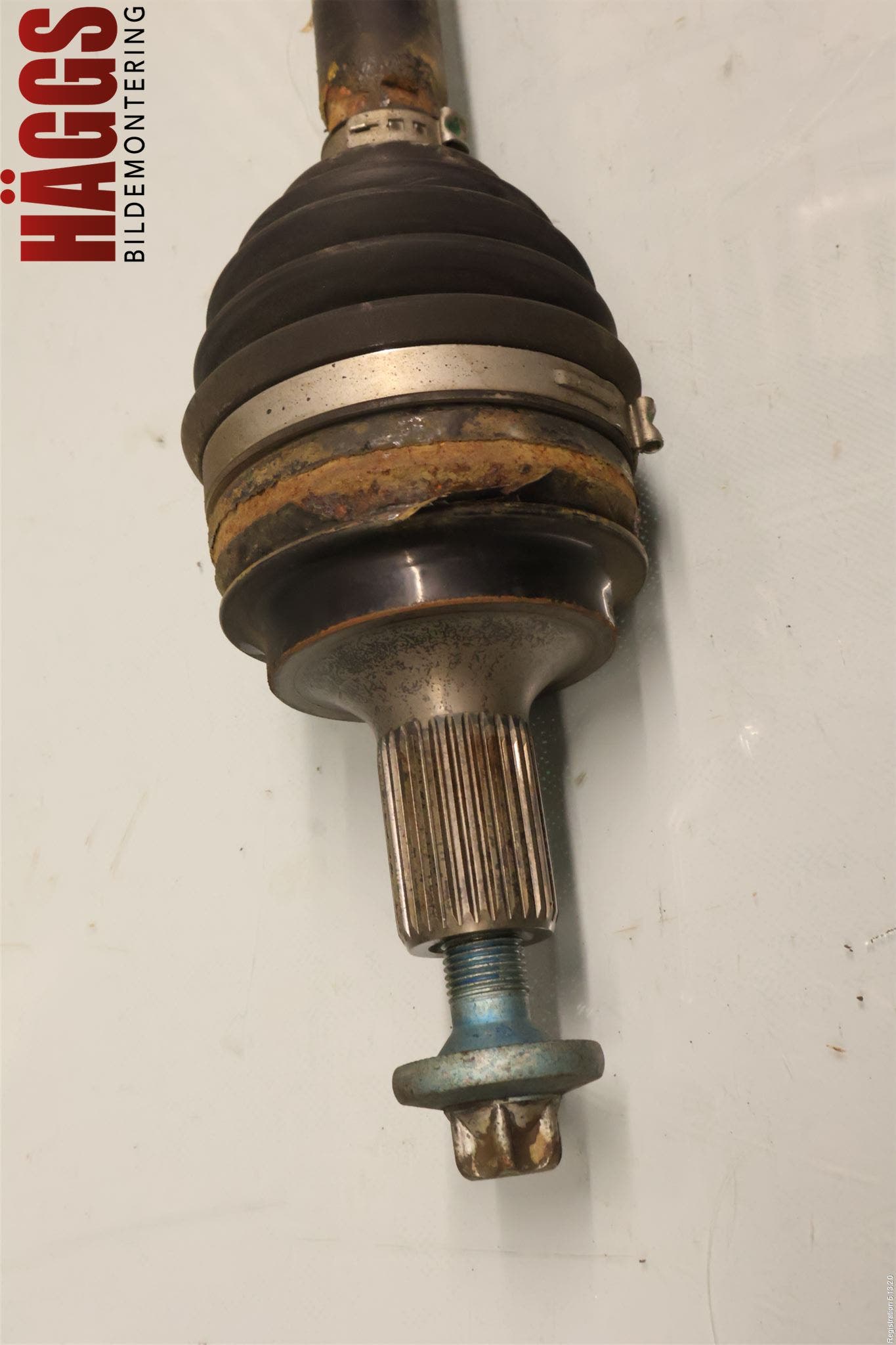 Mercedes-Benz MB C-KLASS (W205) 14-21 Drivaxel Fram Vänster