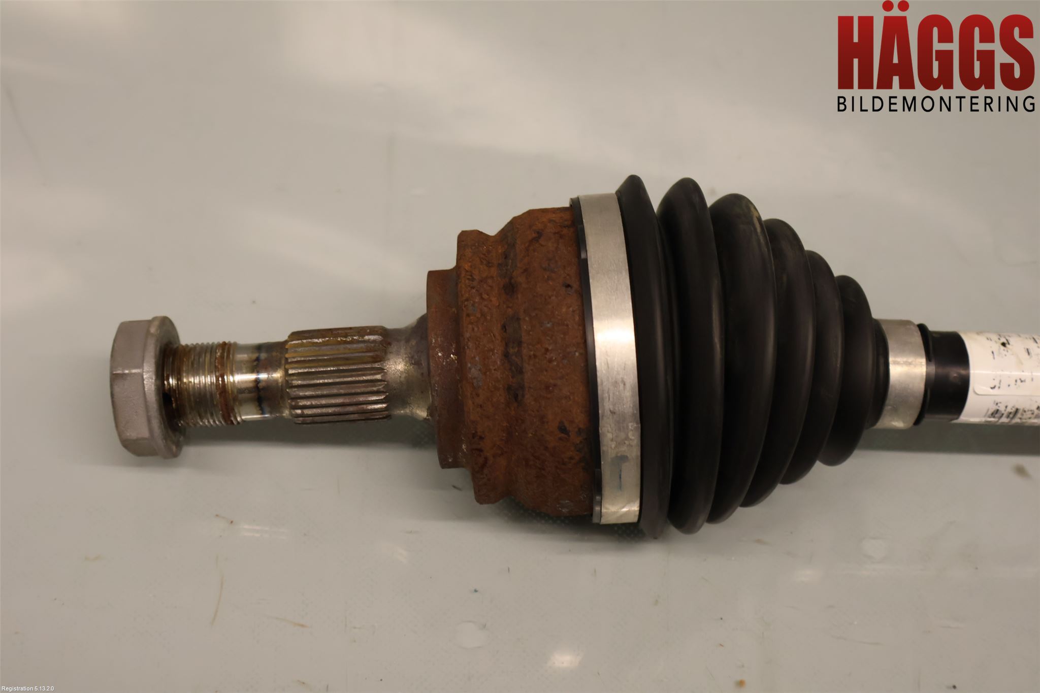 Peugeot 2008/E-2008 20- Drivaxel Fram Vänster
