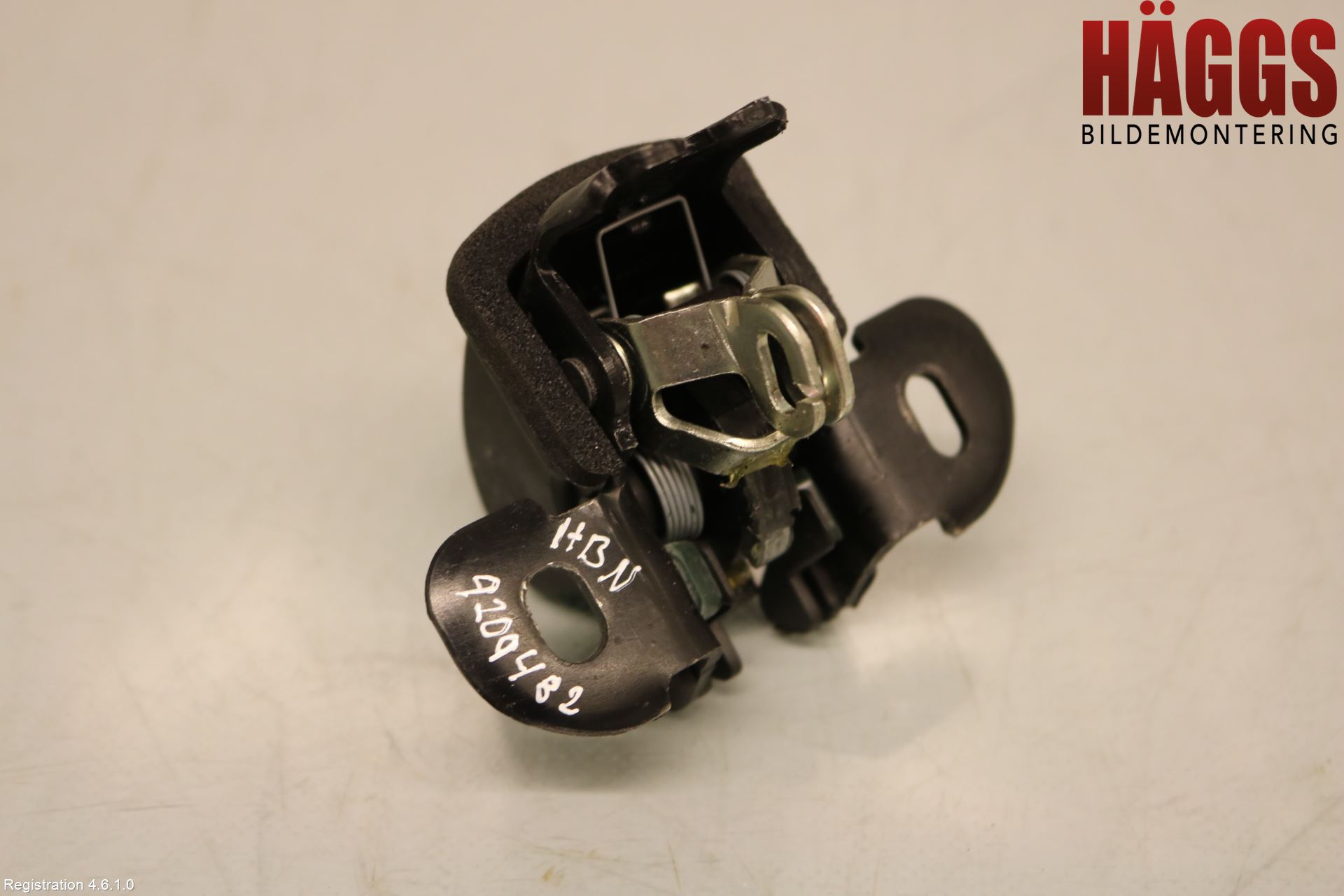 Renault EXPRESS 21- Låskista Baklucka