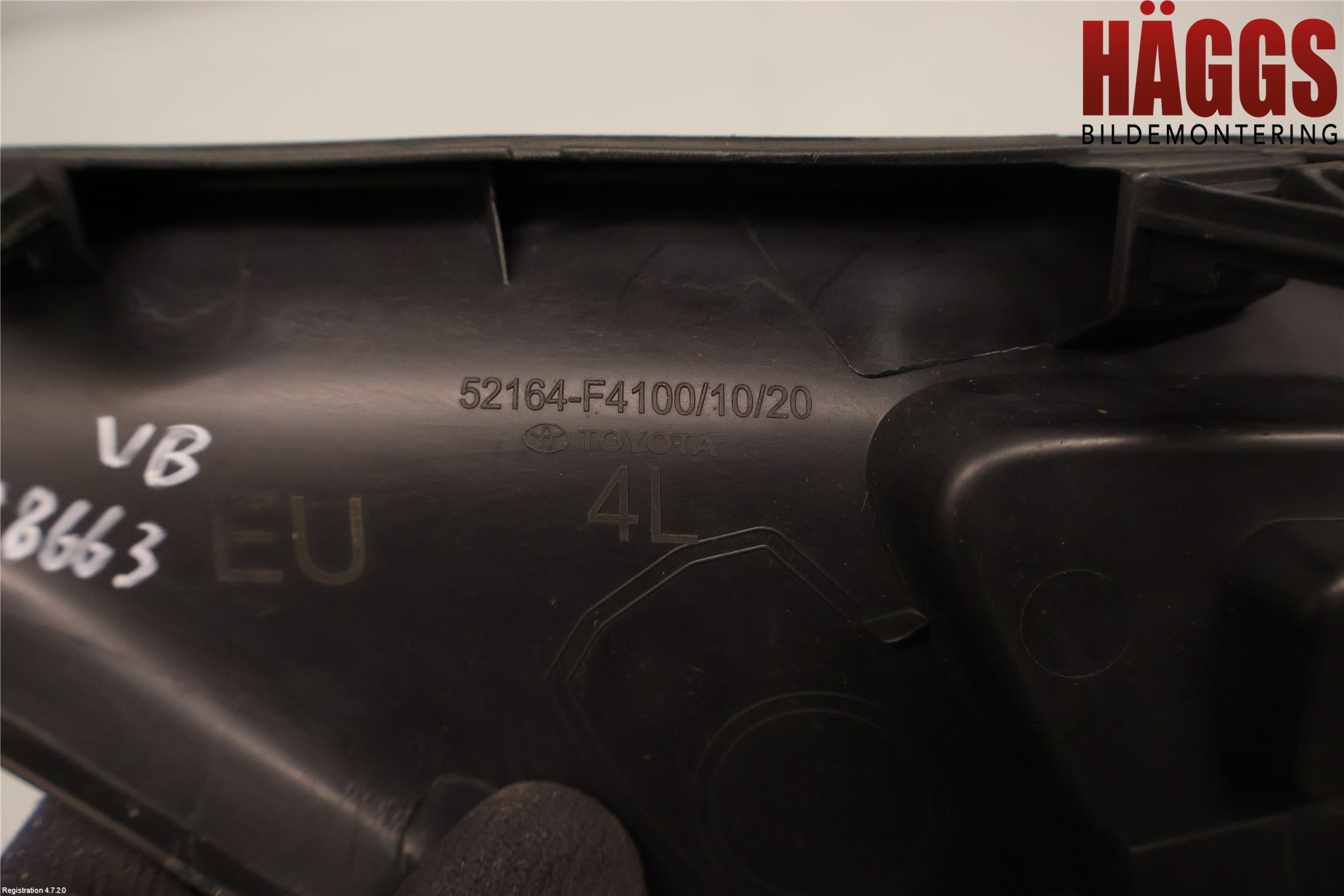 Toyota C-HR 16-23 Stötfångardel Bak Vä