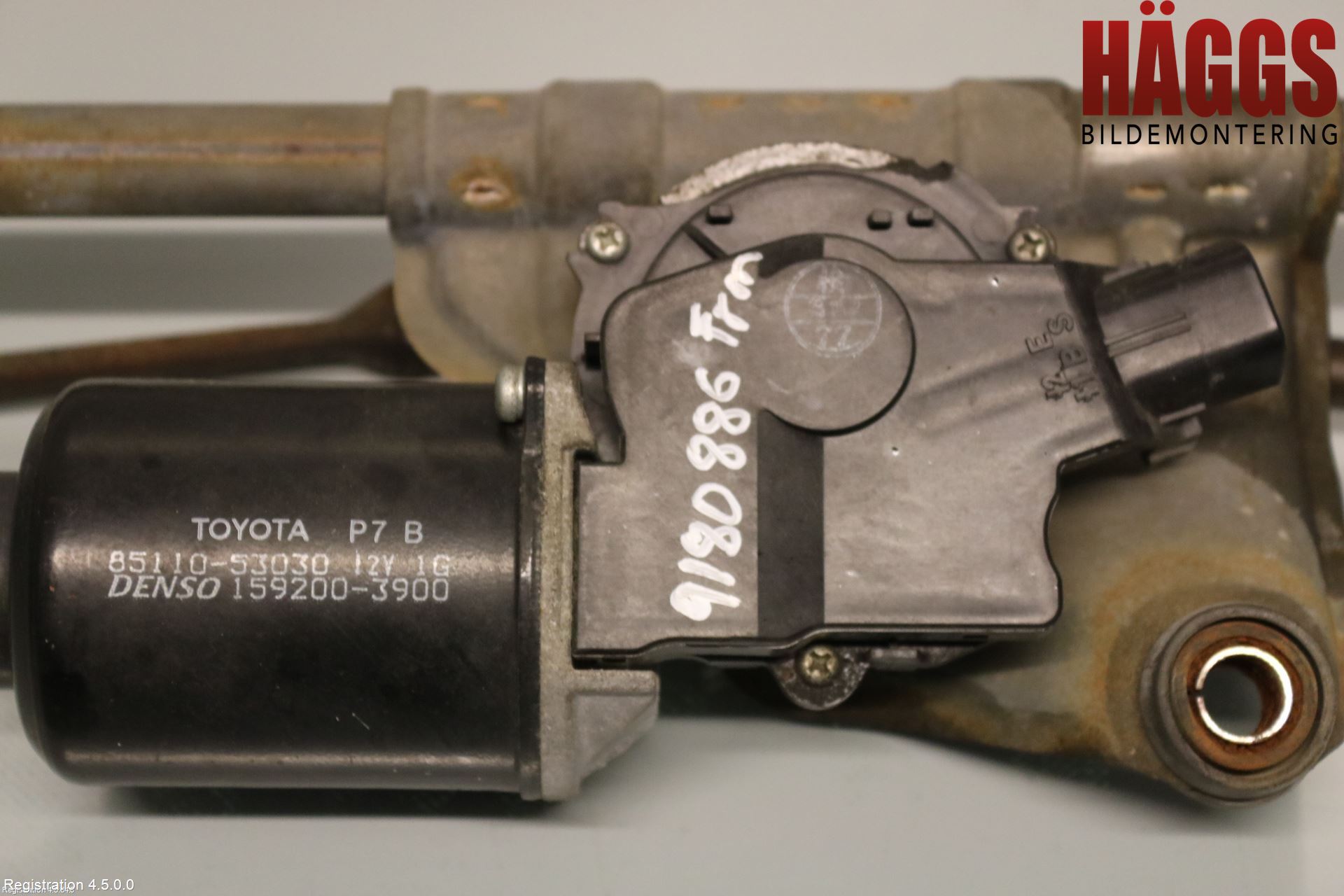 Lexus IS 200/300   99-05 Torkarmotor Vindruta