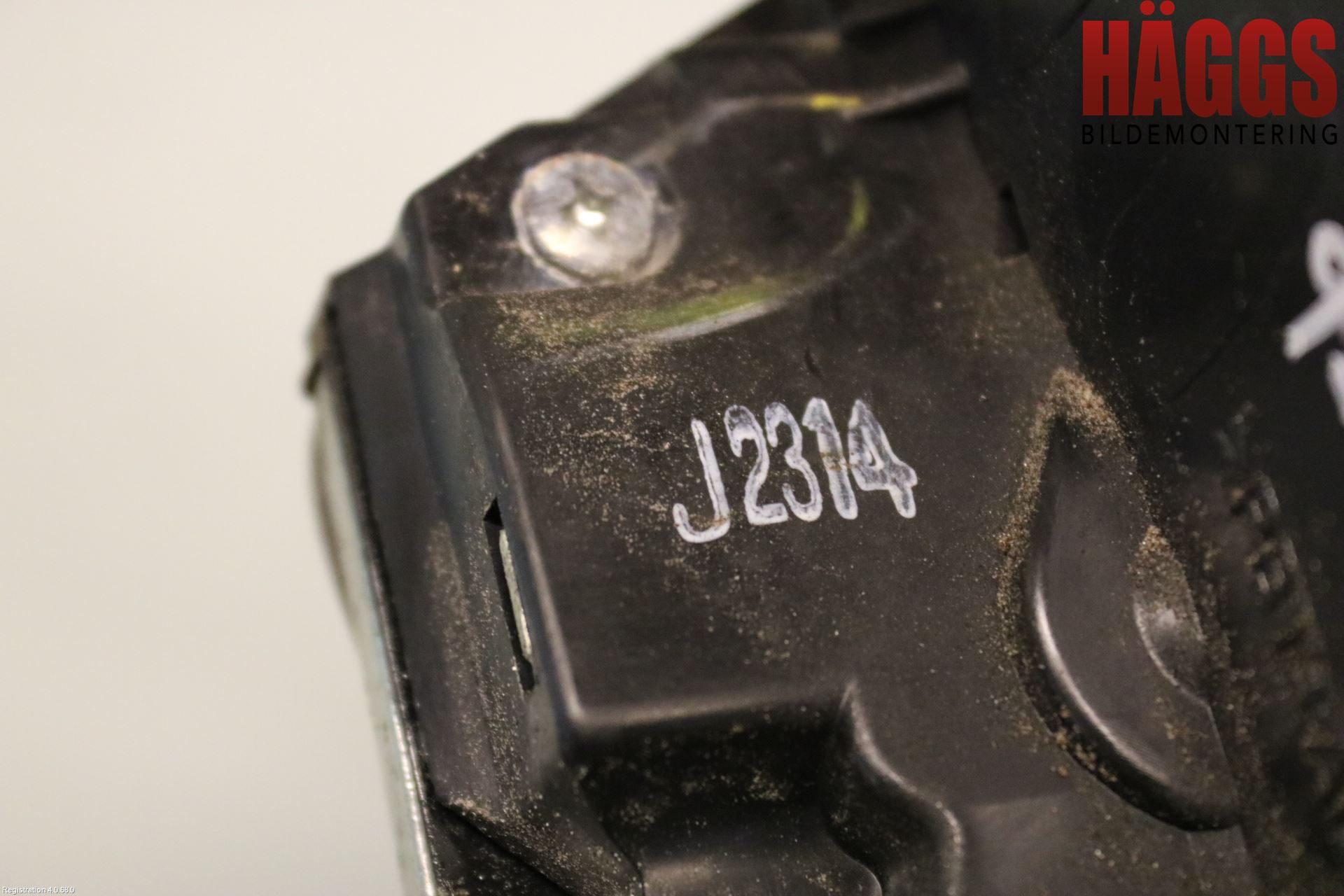 Toyota AURIS 13-19 Låskista-Dörrlås