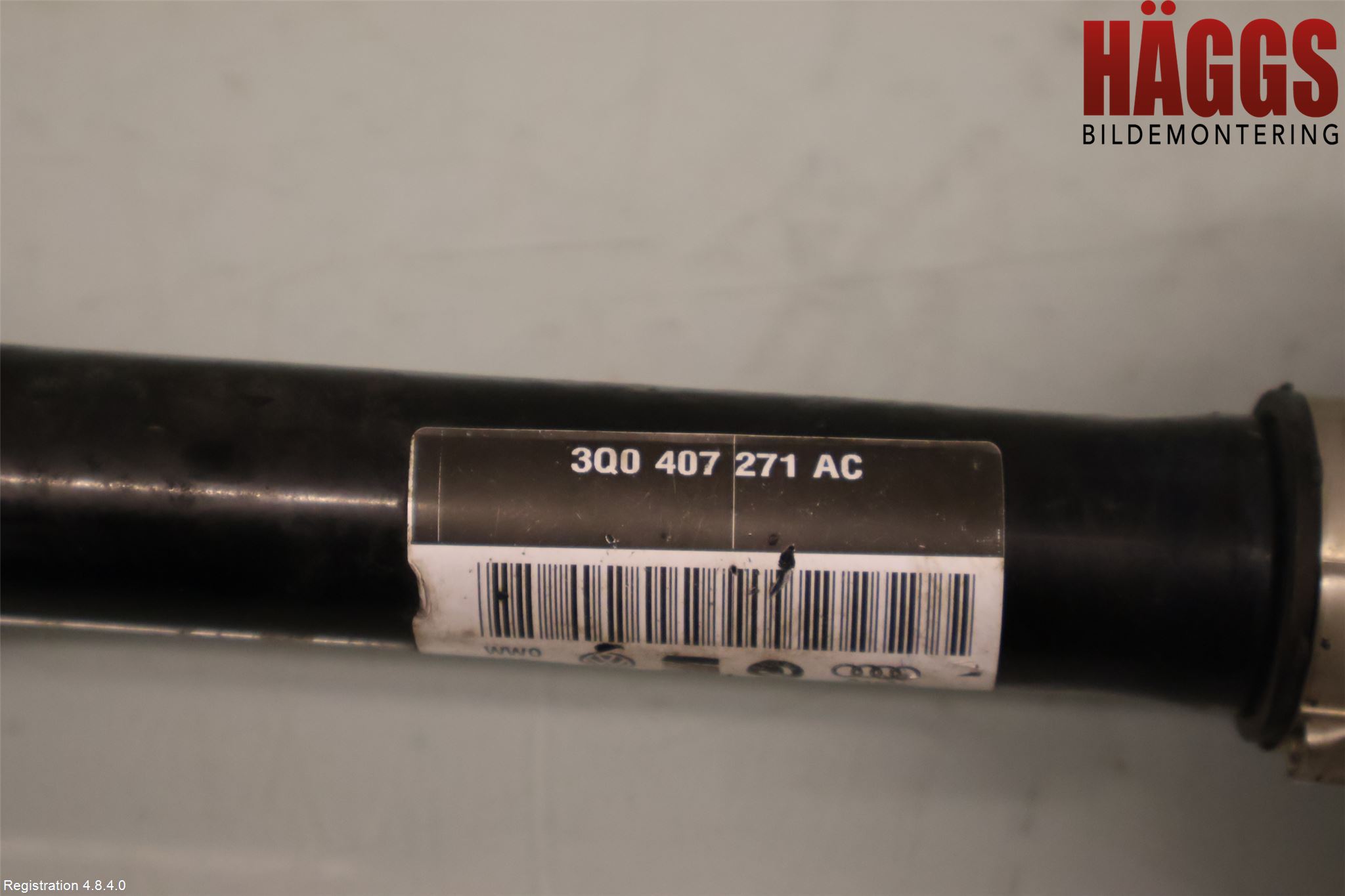 Volkswagen VW TOURAN 16- Drivaxel Fram Vänster