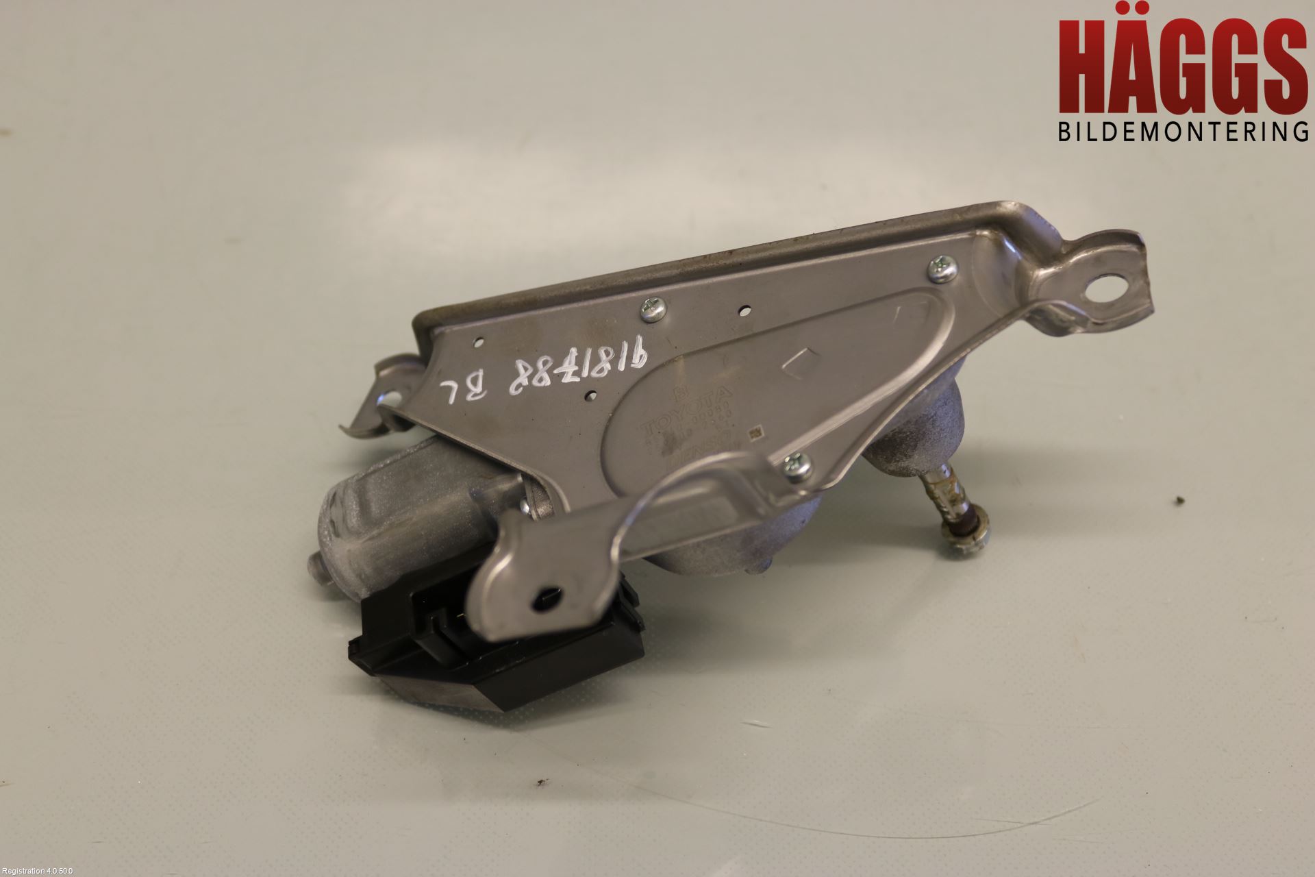 Toyota YARIS XP130 15-20 Torkarmotor Baklucka