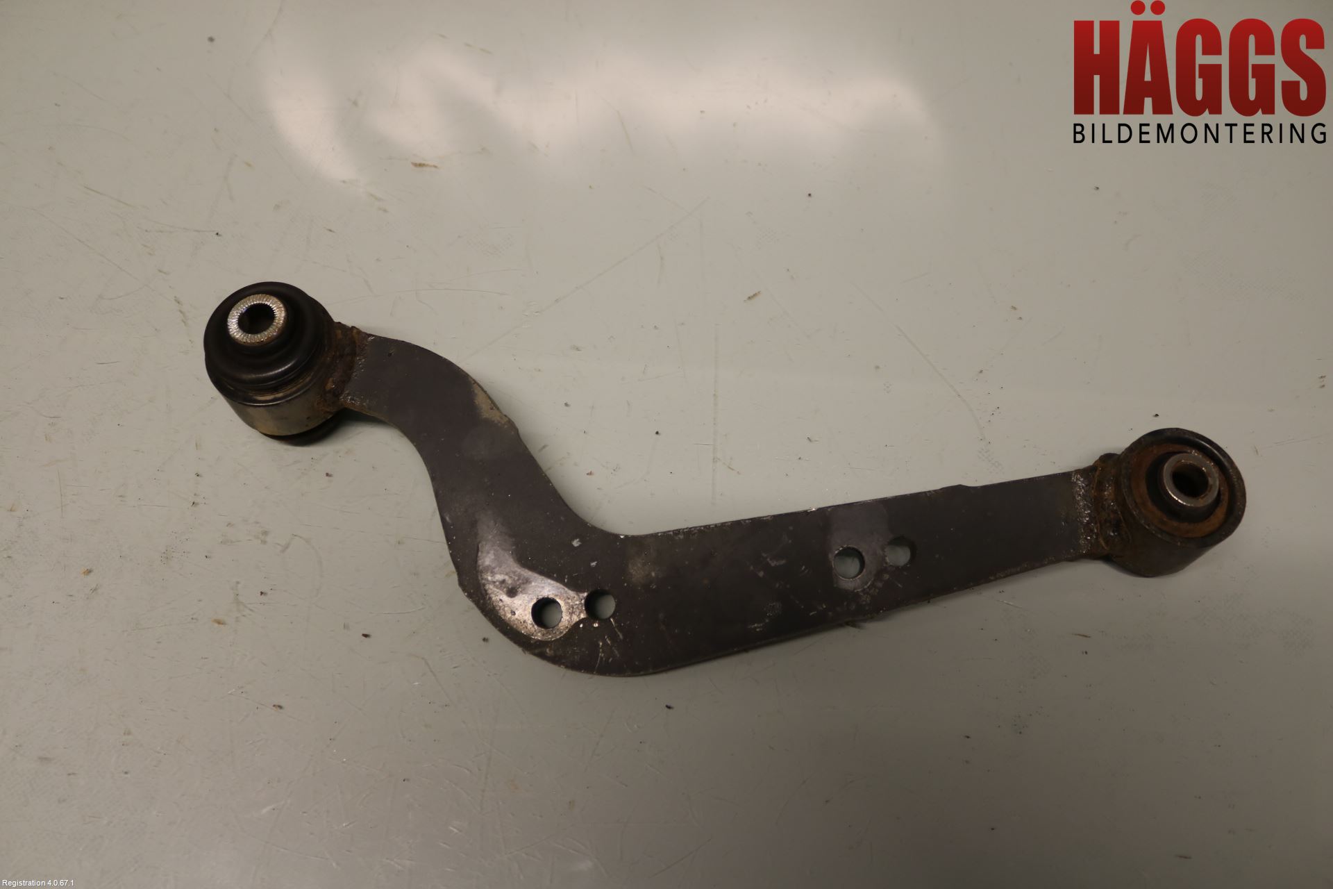 Toyota RAV4 13-18 Bärarm Bak Övre Höger