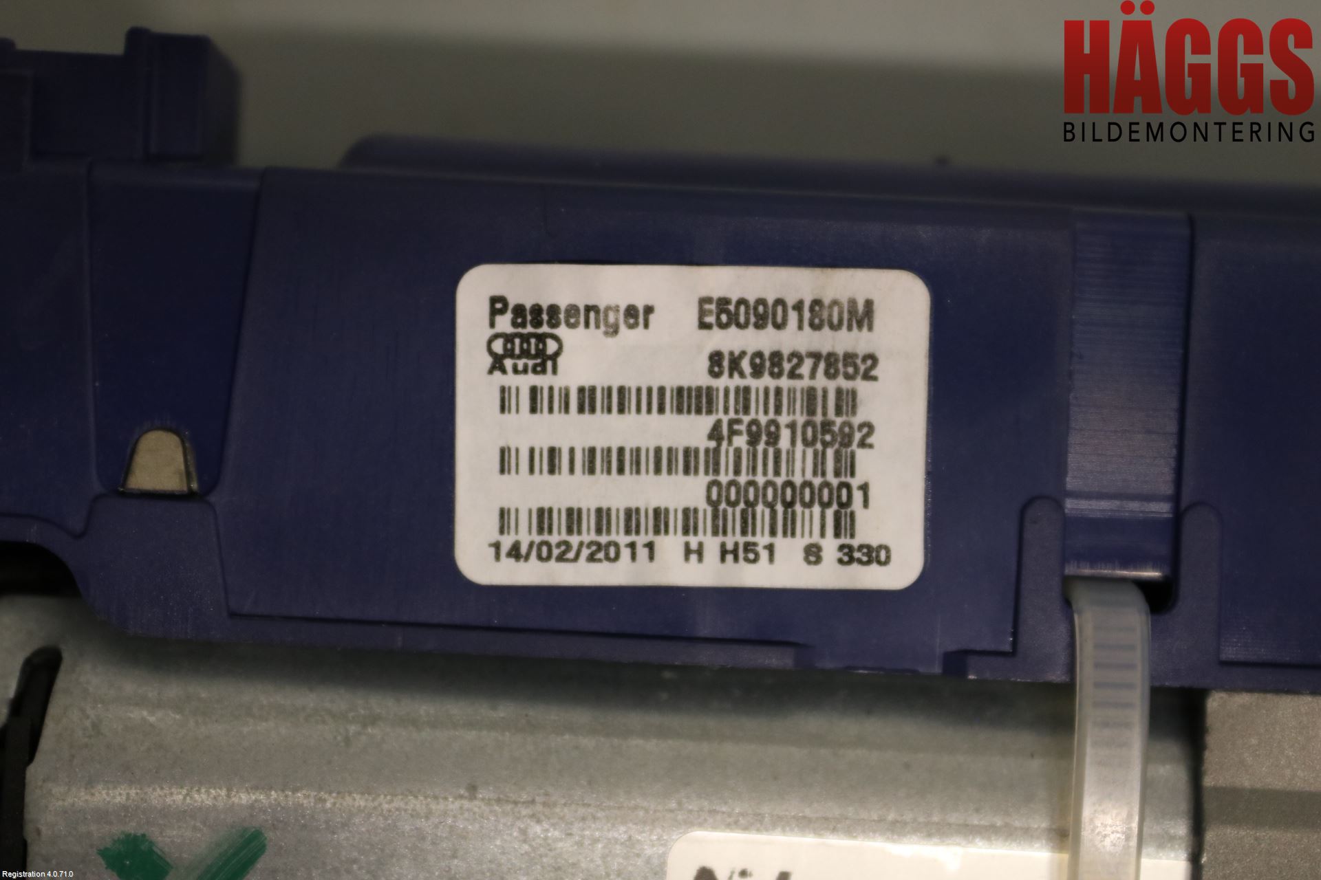 Audi A4/S4 08-11 Bakluckeöppnare Automatisk