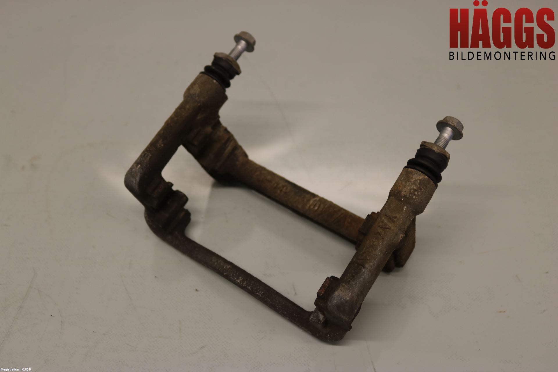 Volkswagen VW AMAROK 2H 10-22 Bromsokshållare