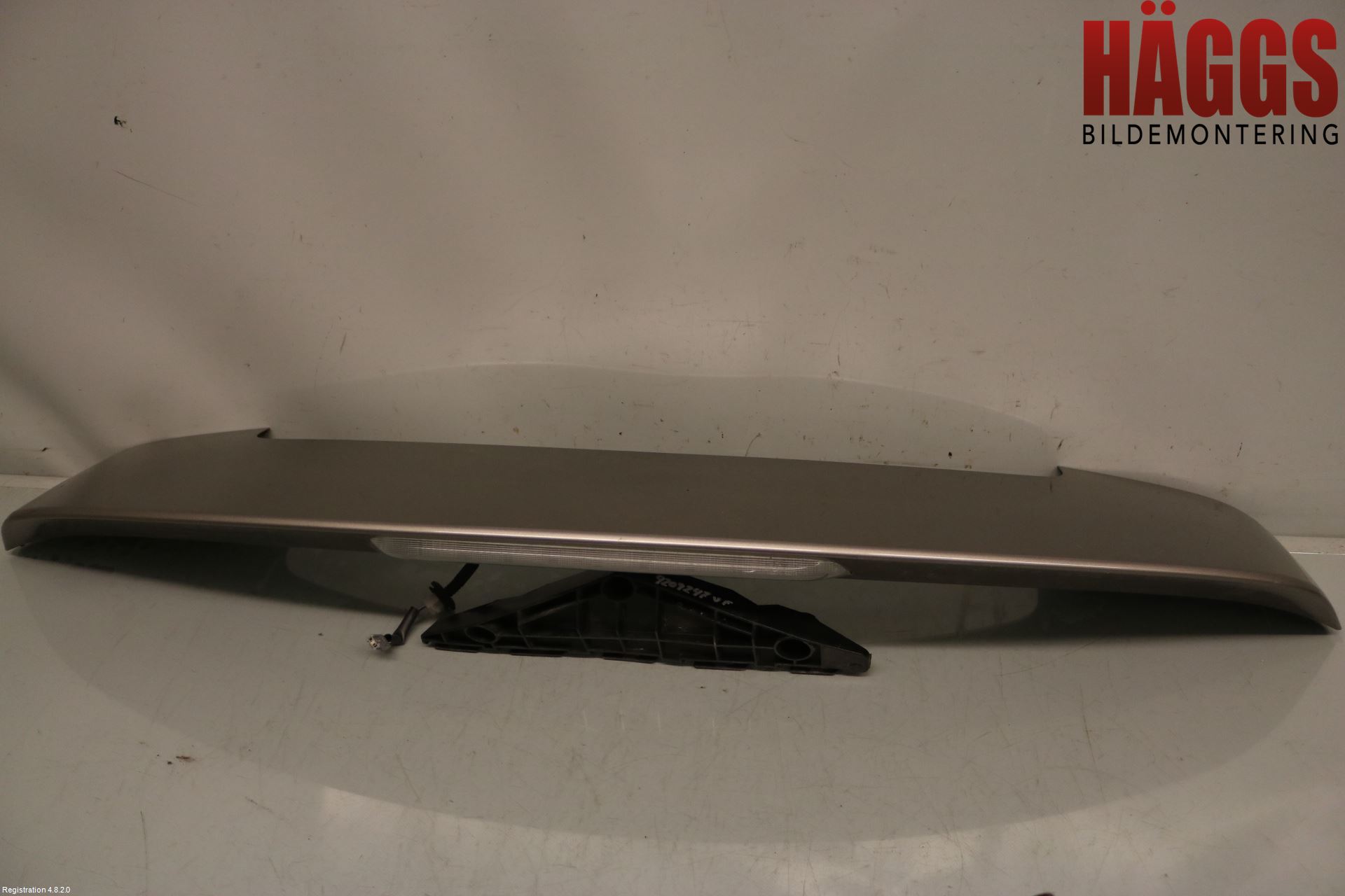 Toyota AVENSIS 09-15 Spoiler Baklucka