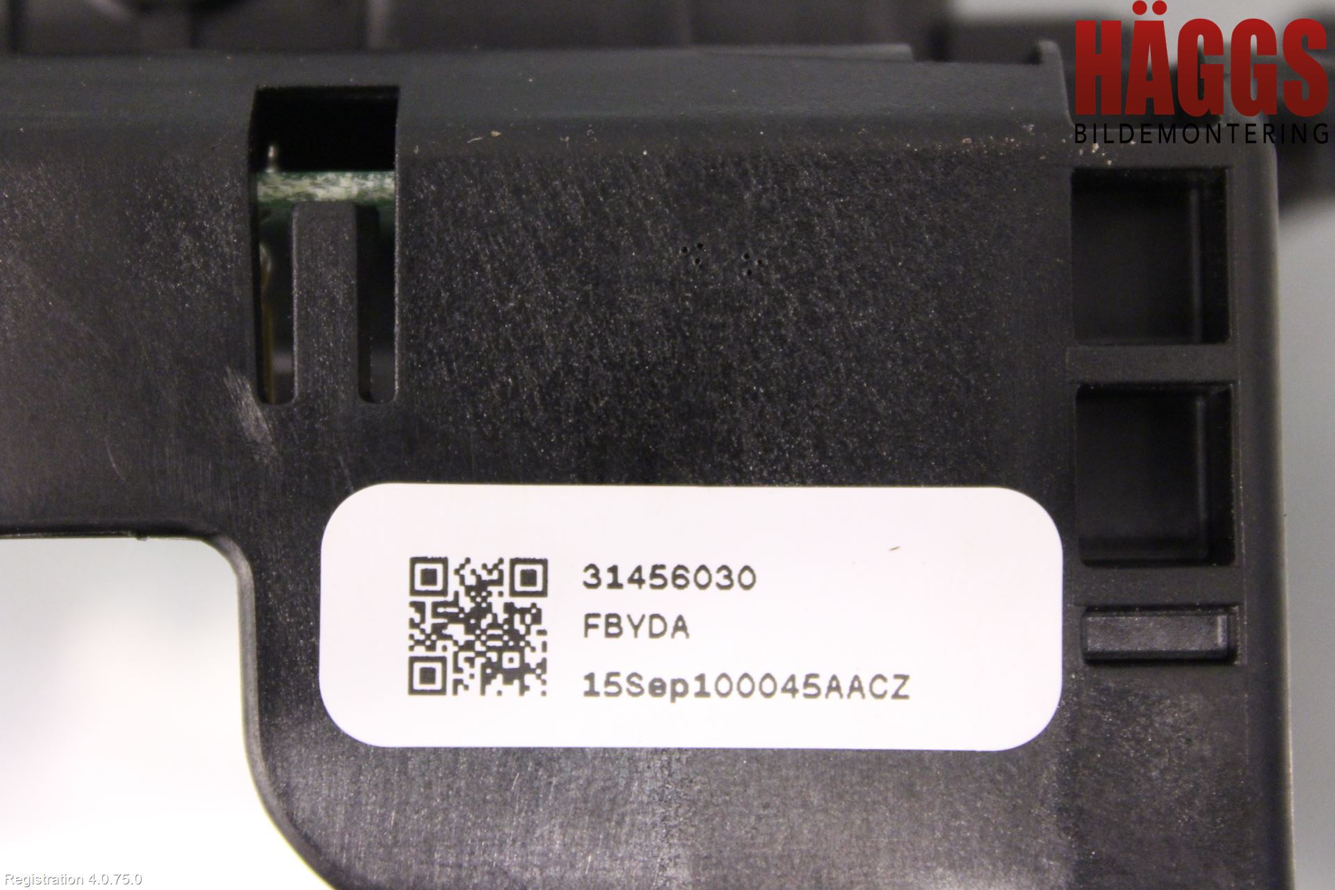 Volvo V40 12-19 Spak Konsoll-Fäste