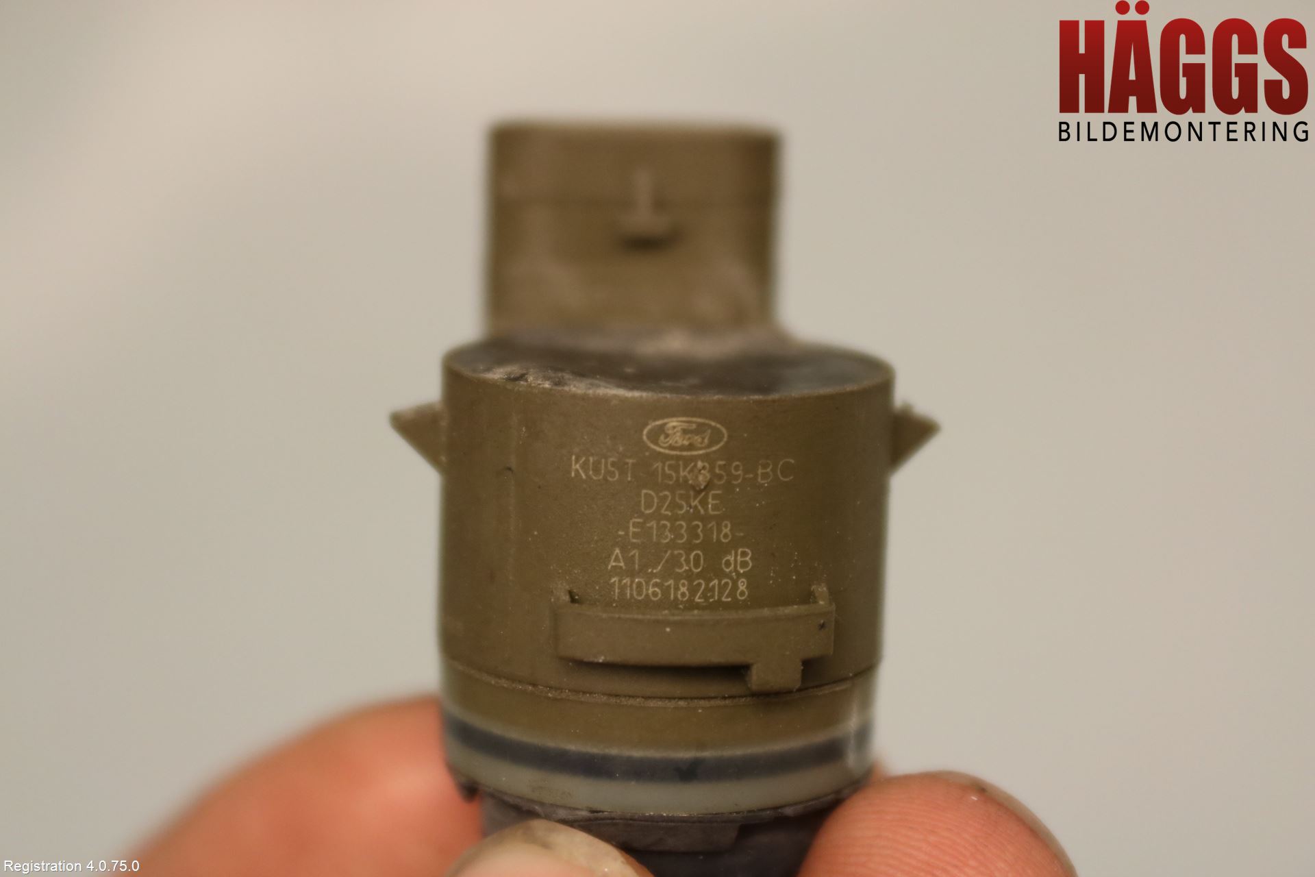 Ford FOCUS 19- Parkeringshjälp Frontsensor