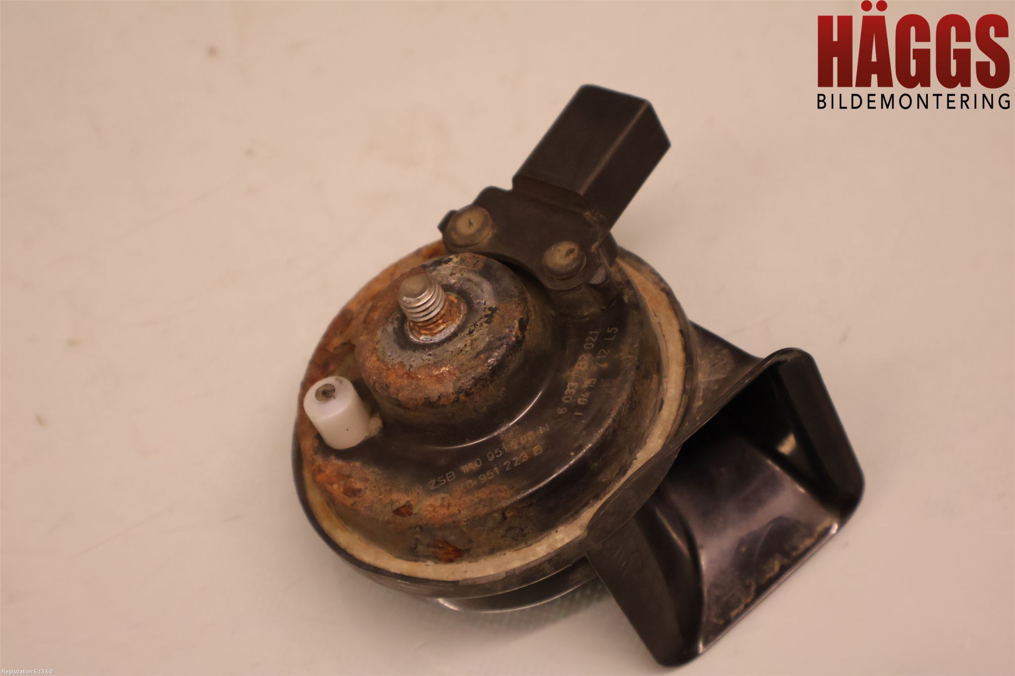 Volkswagen VW GOLF VI 09-13 Signalhorn