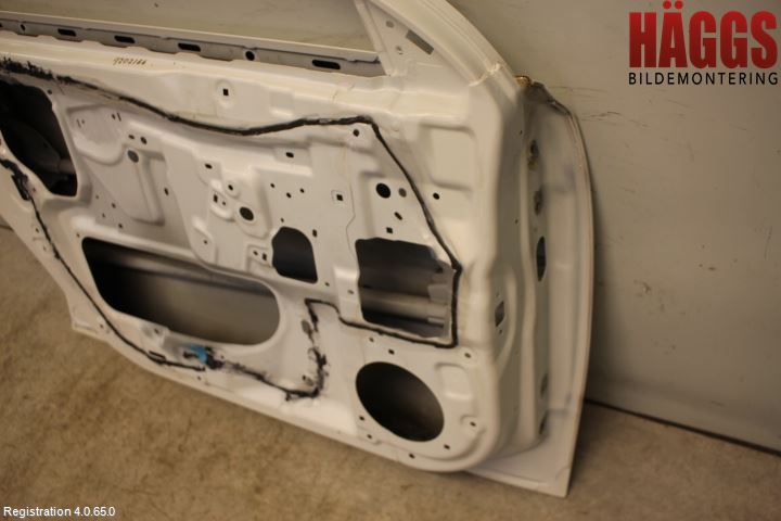 Subaru LEGACY 10-14 Dörr Fram Vänster