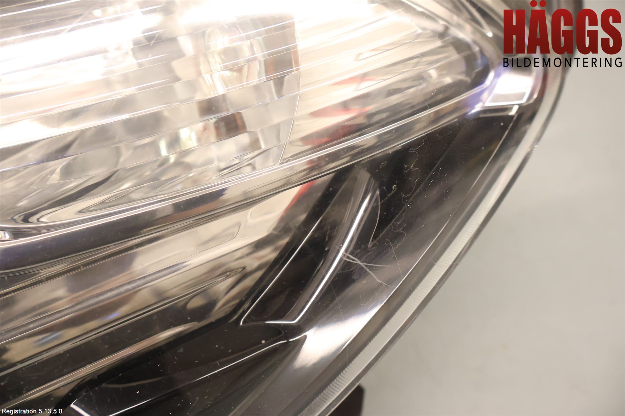 Nissan QASHQAI 10-14 Strålkastare Vänster