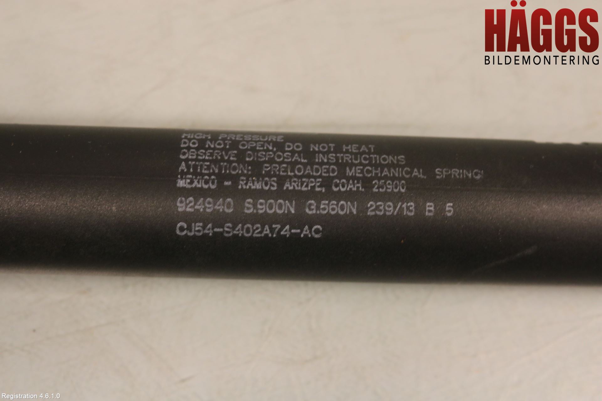 Ford KUGA 13-16 Gasfjäder Baklucka