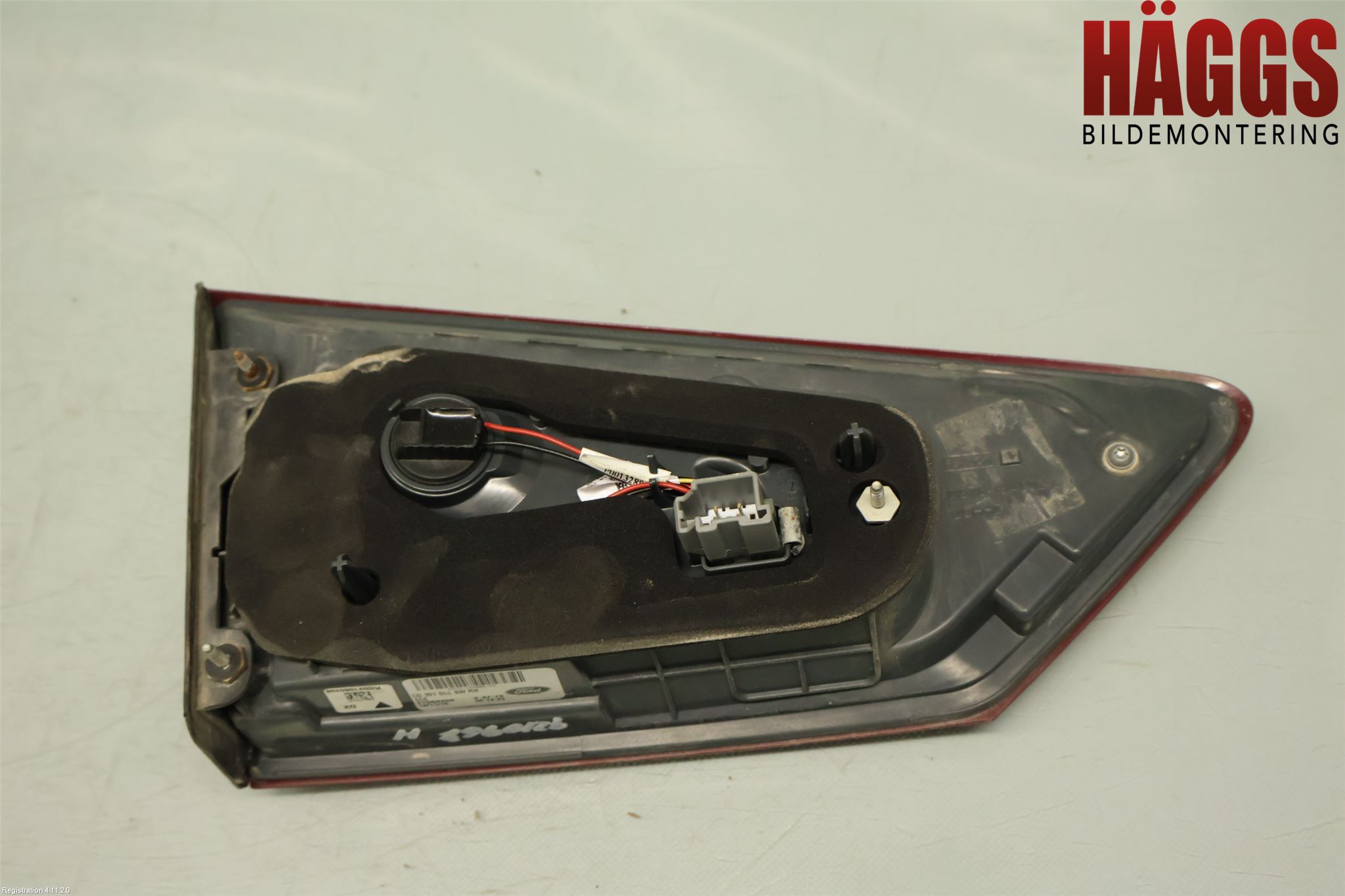 Ford MONDEO 15-22 Bakljus Lucka Hö