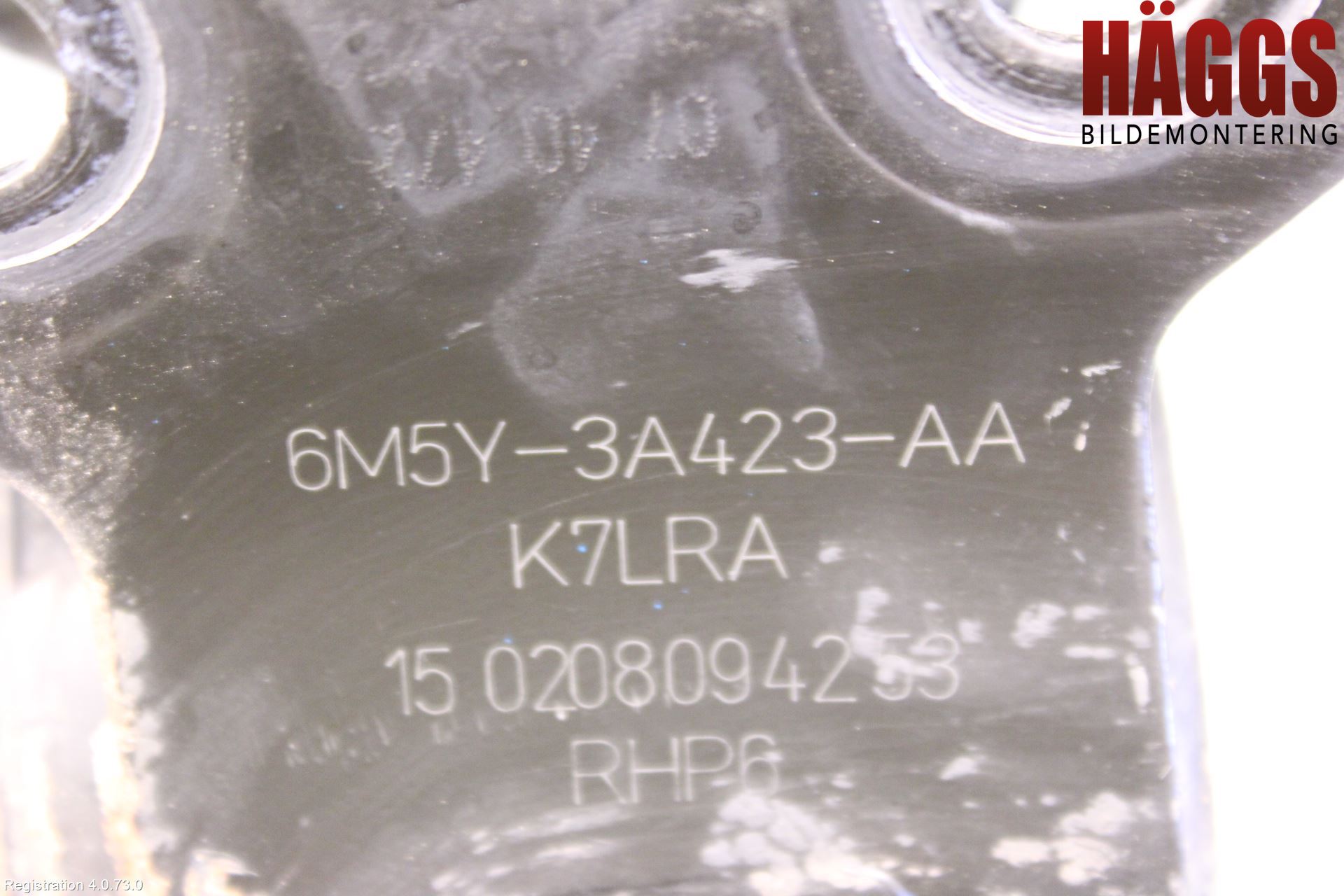 Ford FOCUS 08-11 Bärarm Fram Undre Hö