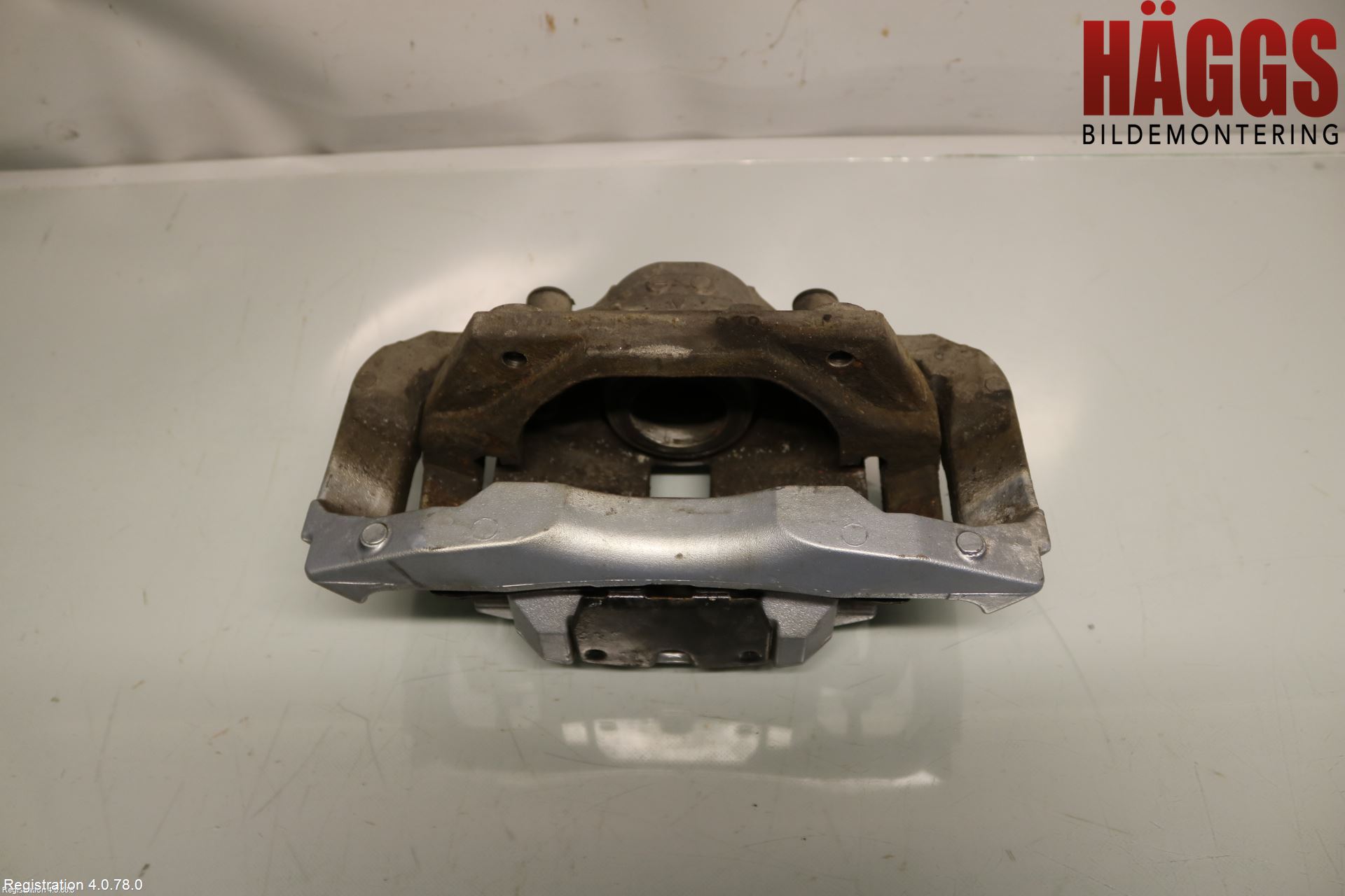 BMW 5 F10/F11/F18 09-17 Bromsok Fram Höger