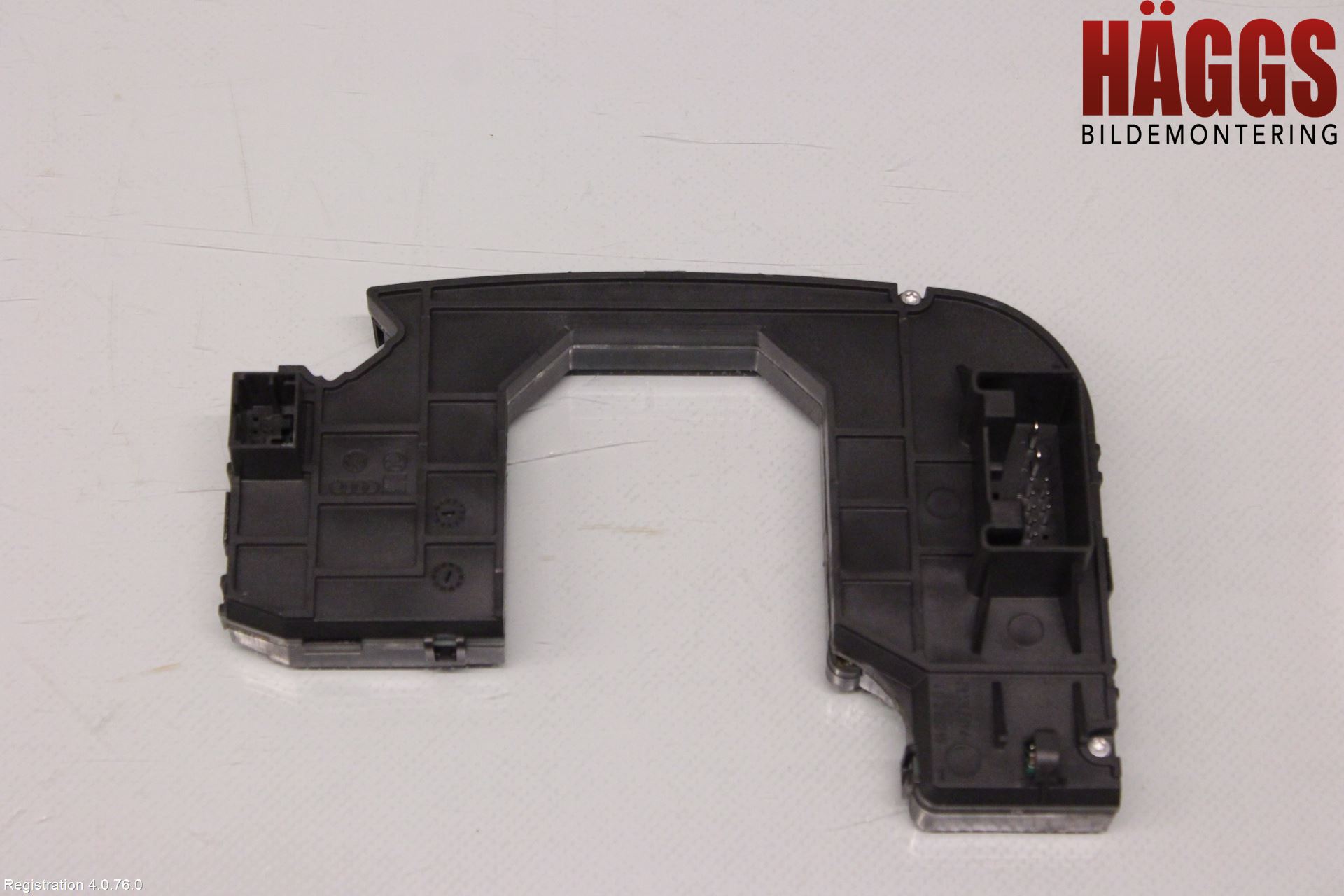 Audi A4/S4 05-07 Spak Konsoll-Fäste