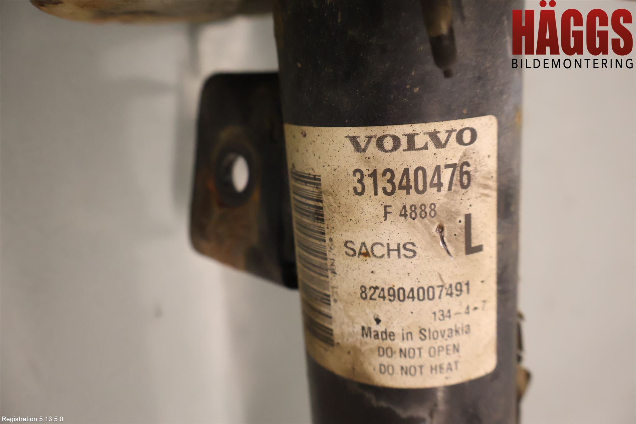 Volvo XC60 14-17 Fjäderben Fram Vänster