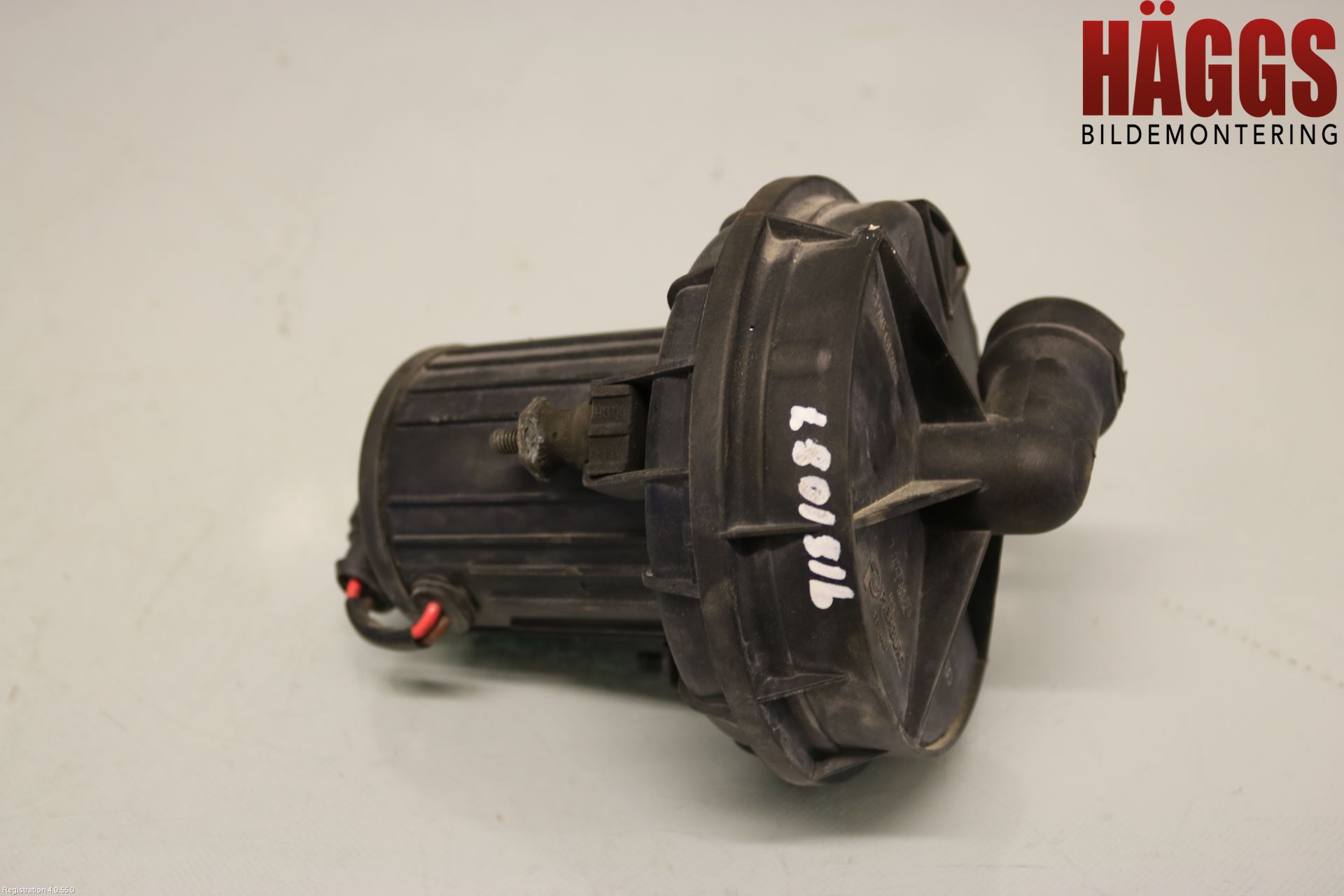 Volkswagen VW GOLF V 04-09 Luftpump-Avgasrening