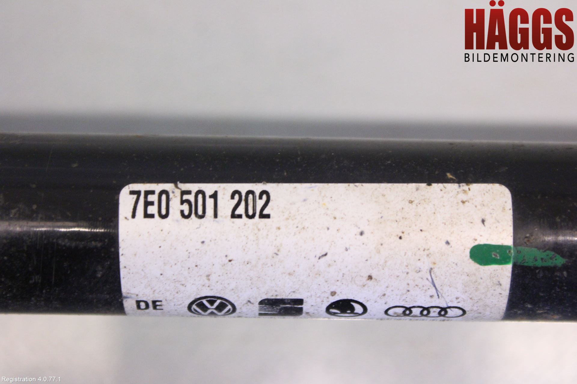Volkswagen VW TRANSP/CARAVELLE (T5) 04-15 Drivaxel Bak Höger