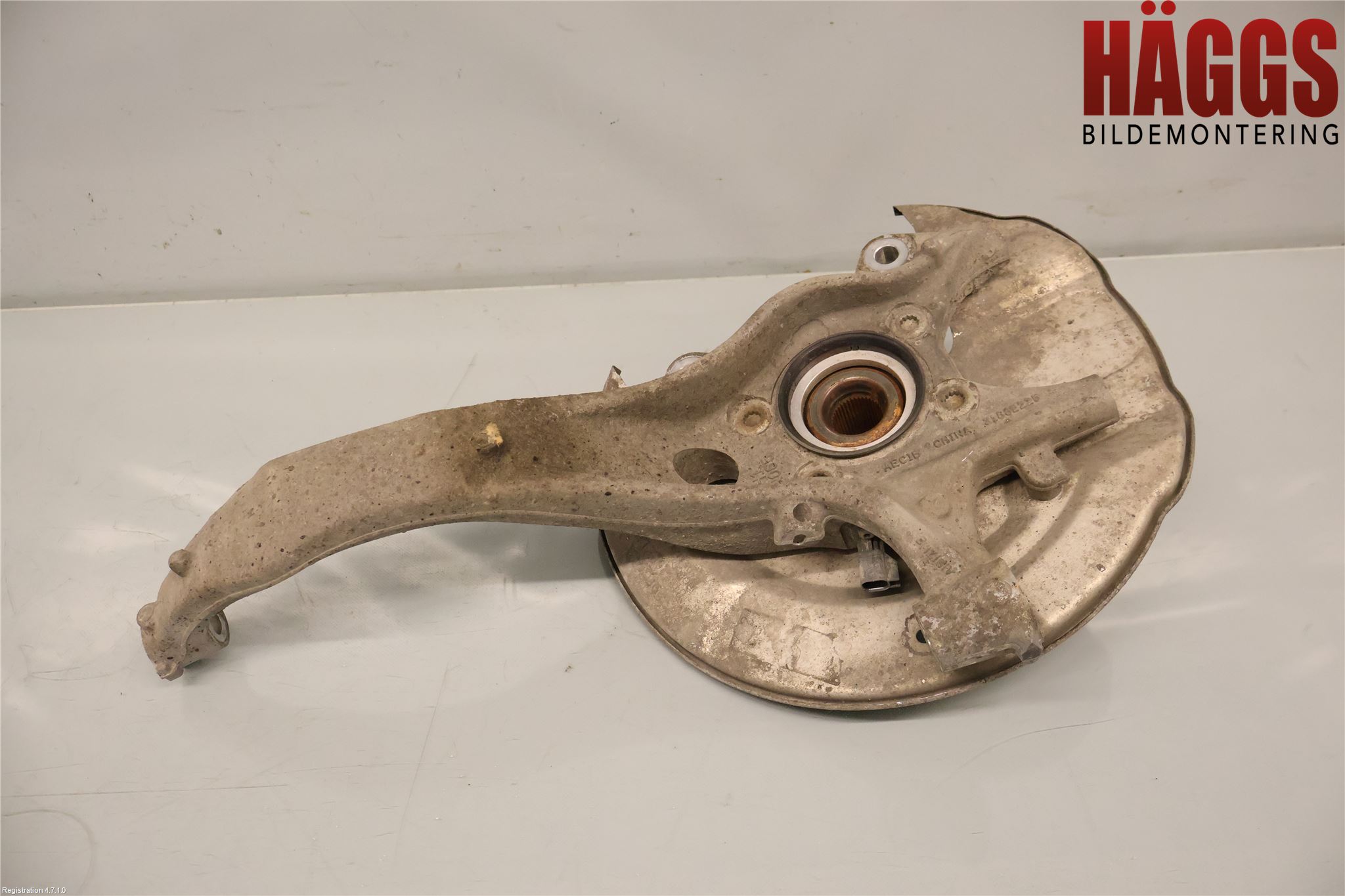 Volvo V90 17->> Styrspindel Lagerhus Vä