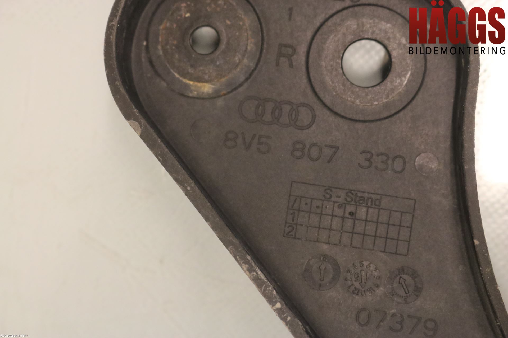 Audi A3/S3 8V 13-20 Stötfångarfäste Bak Hö