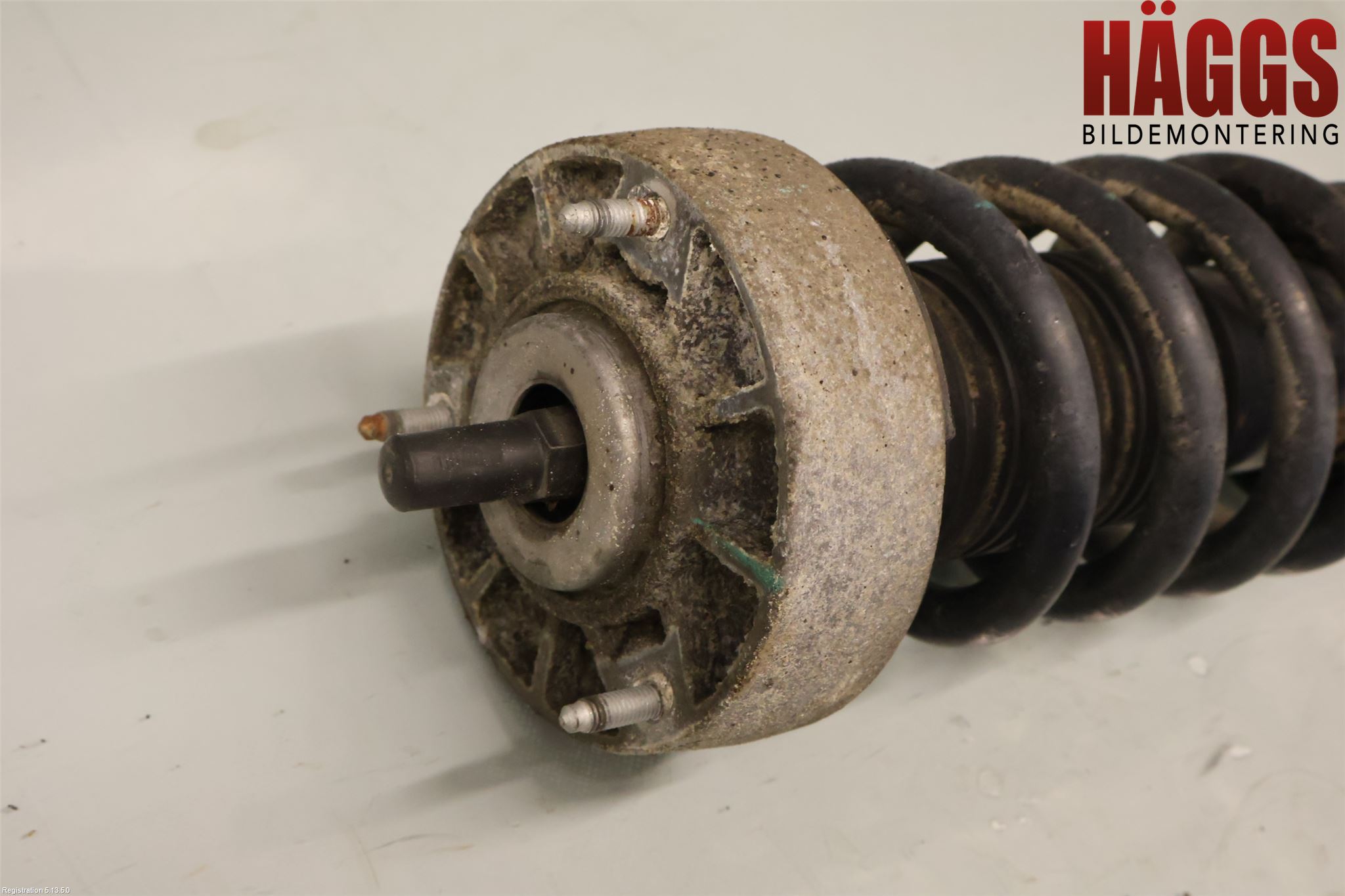 BMW X5 F15 13-18 Fjäderben Fram Höger