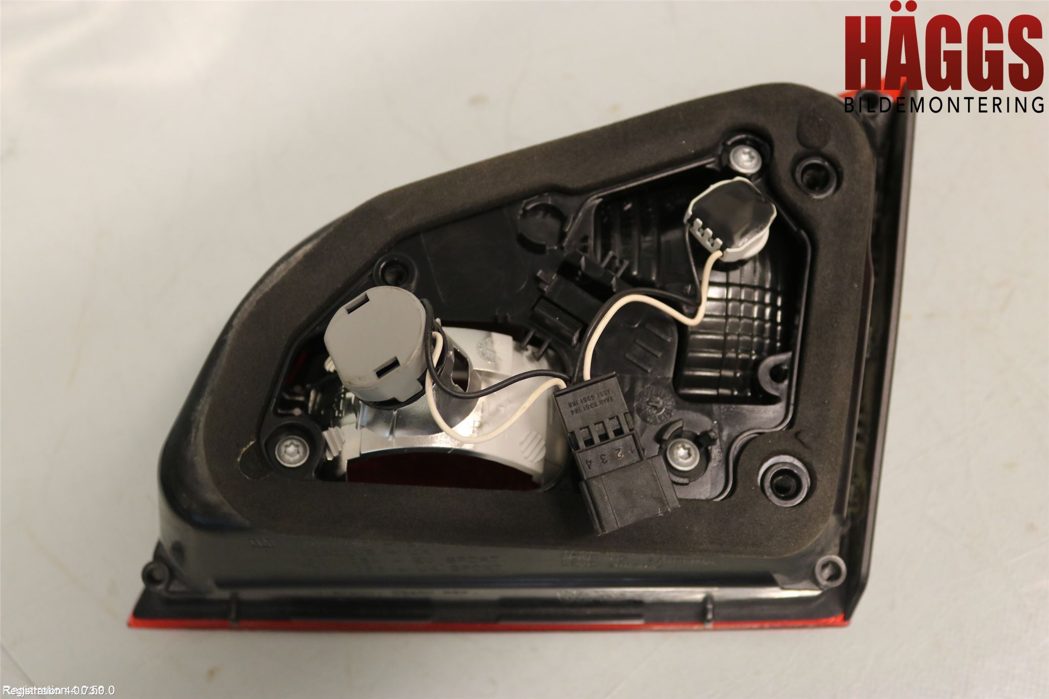 Opel ASTRA J 10-15 Bakljus Lucka Vä