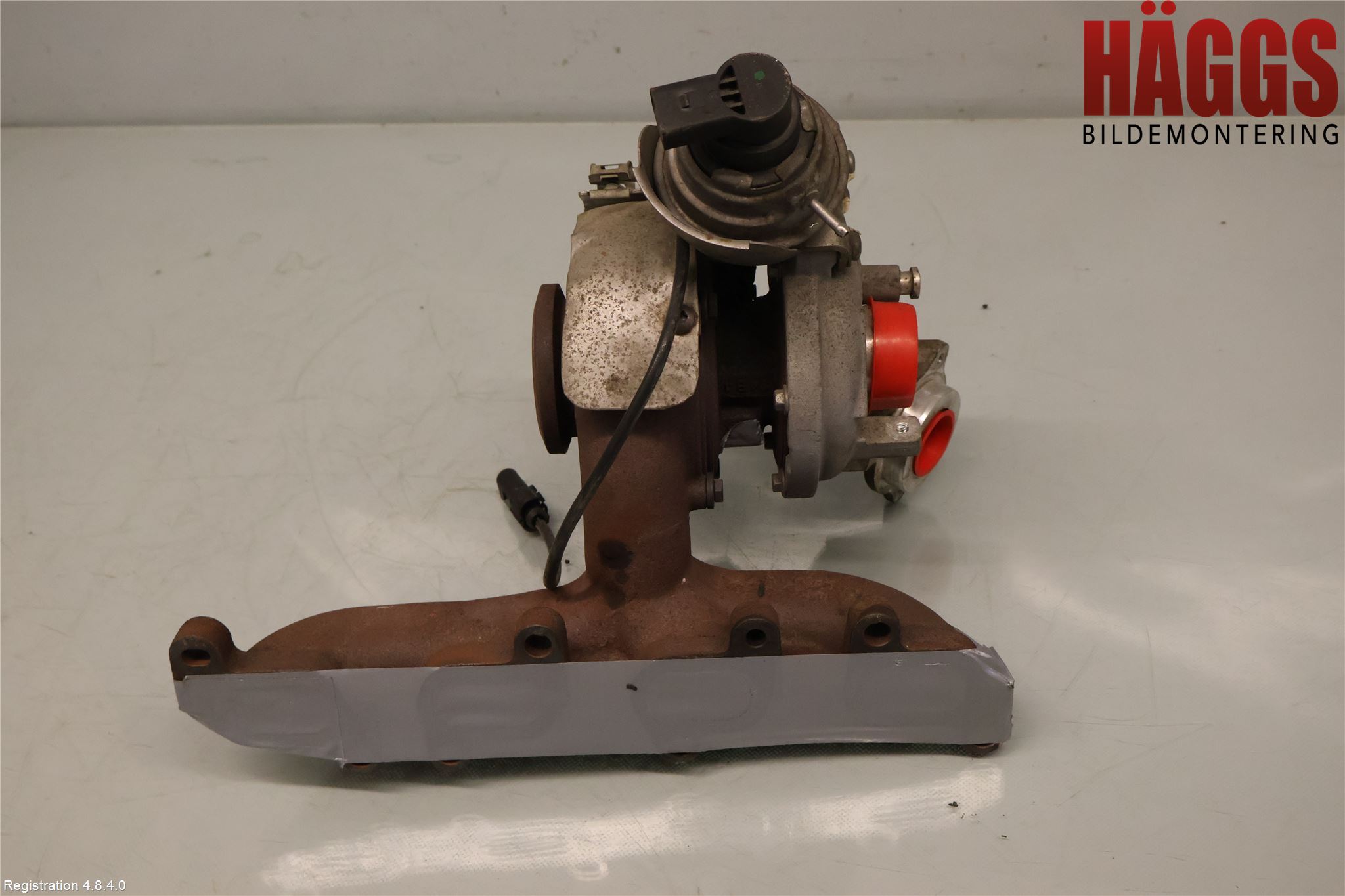 Volkswagen VW CADDY 11-15 Turboaggregat