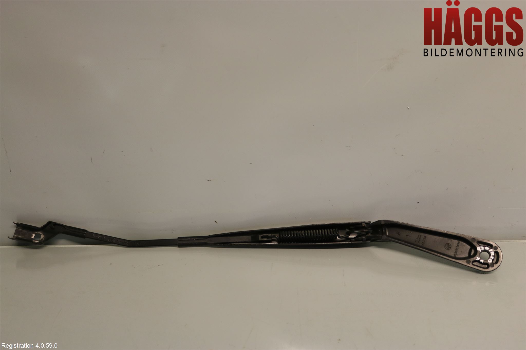 Jaguar XE (X760) 15-24 Torkararm Armar Vindruta