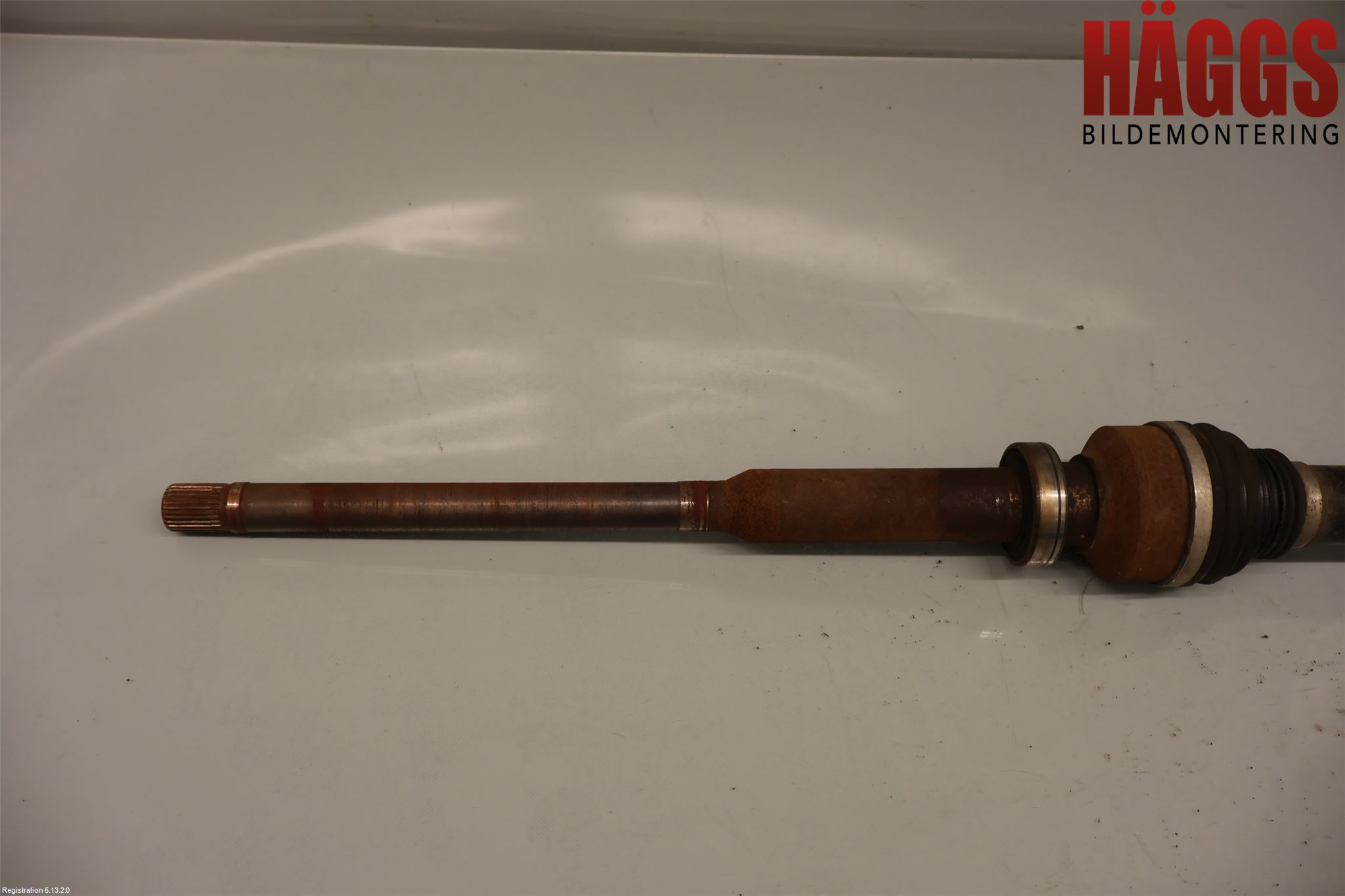 Volvo XC60 14-17 Drivaxel Fram Höger