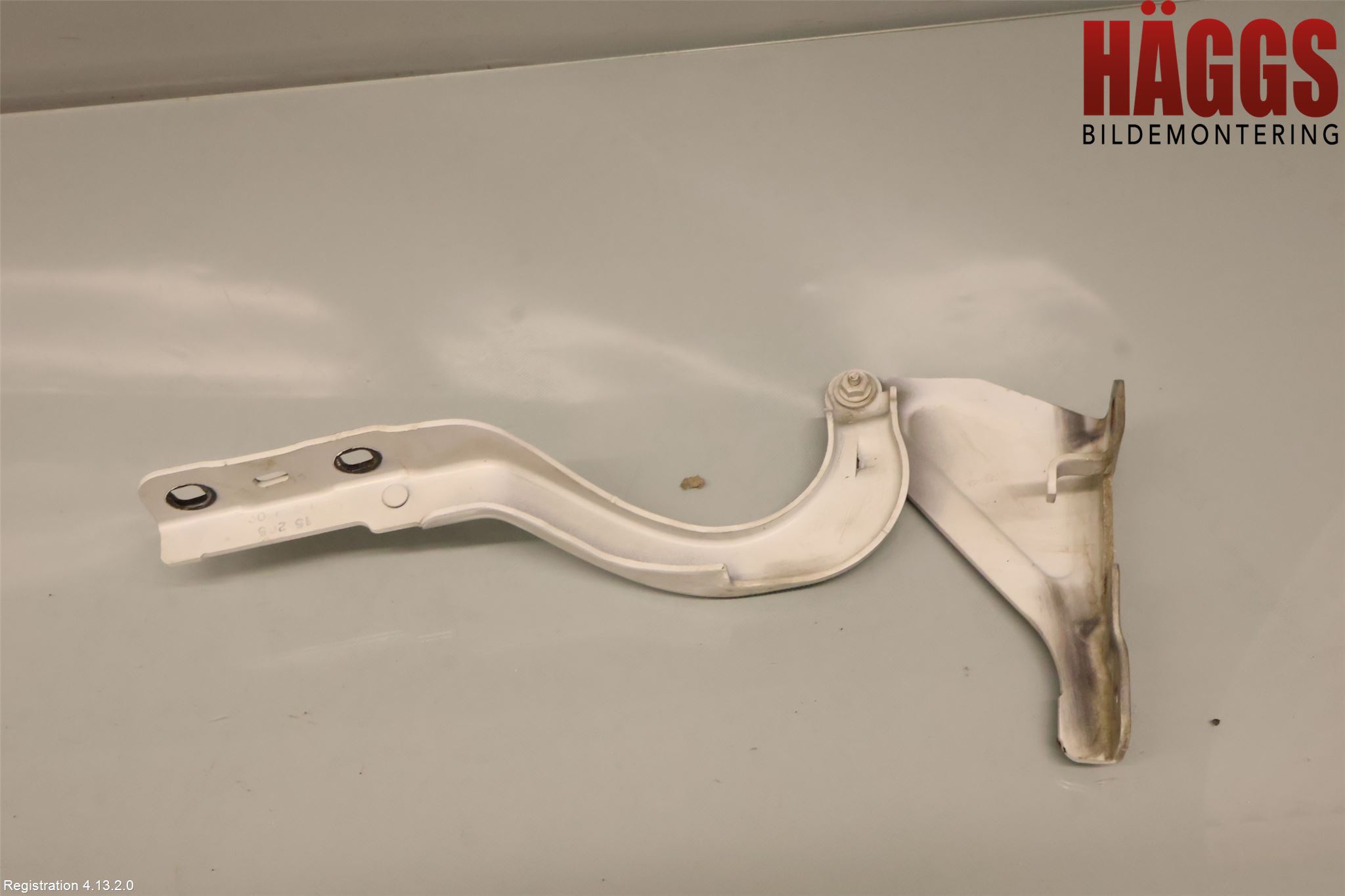 Jeep CHEROKEE Huvgångjärn