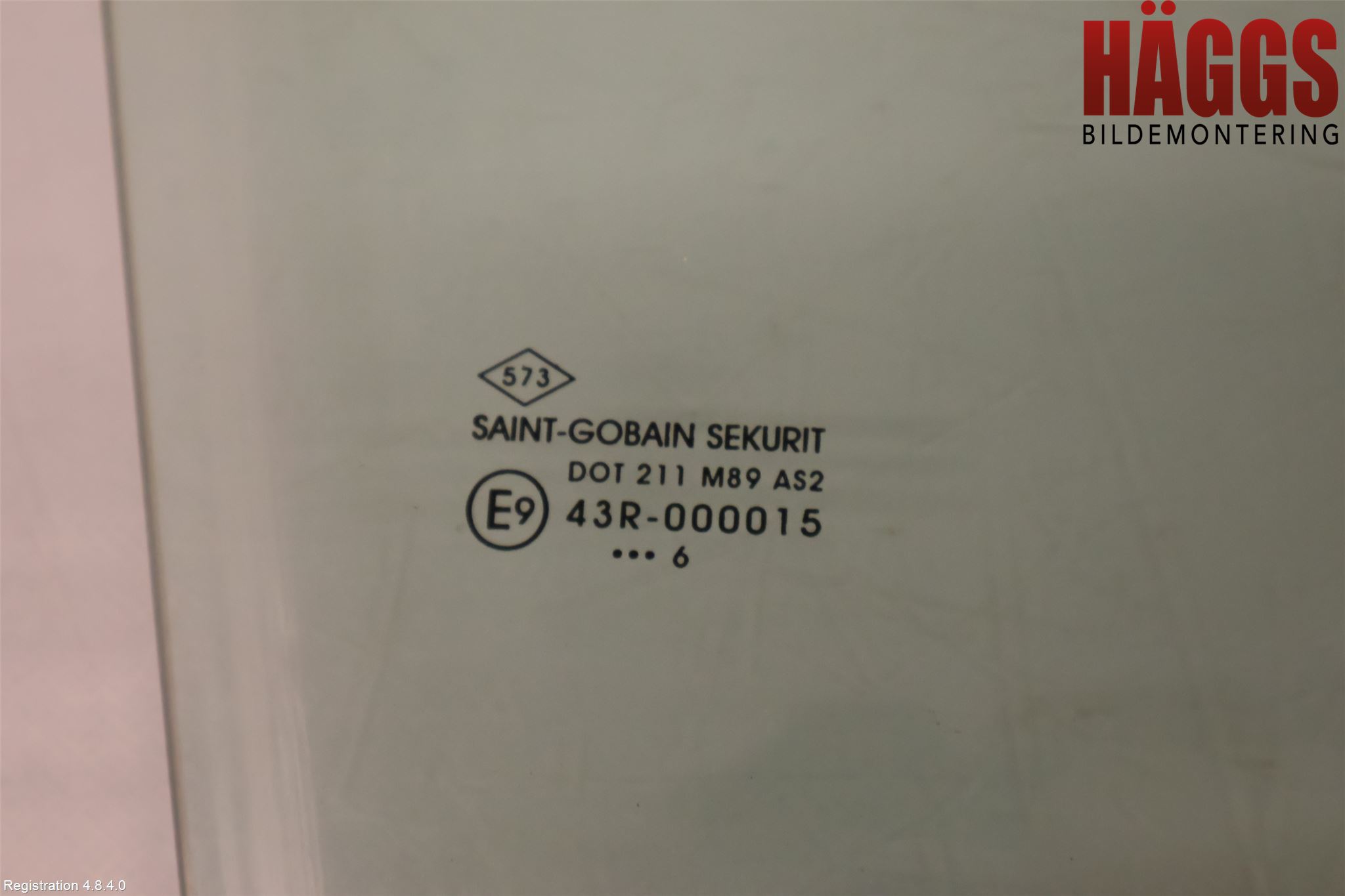 Dacia LODGY 12-18 Dörruta Fram Höger