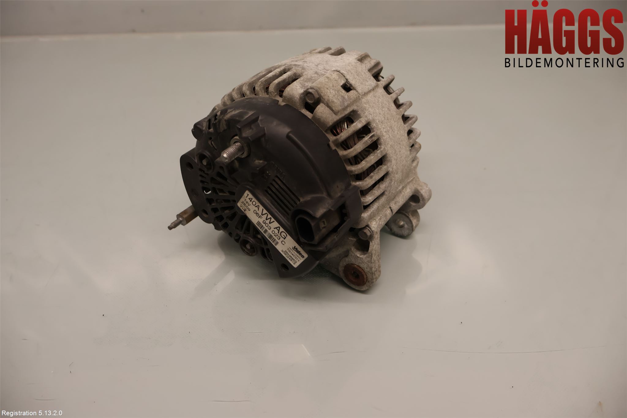 Volkswagen VW CADDY      04-10 Generator