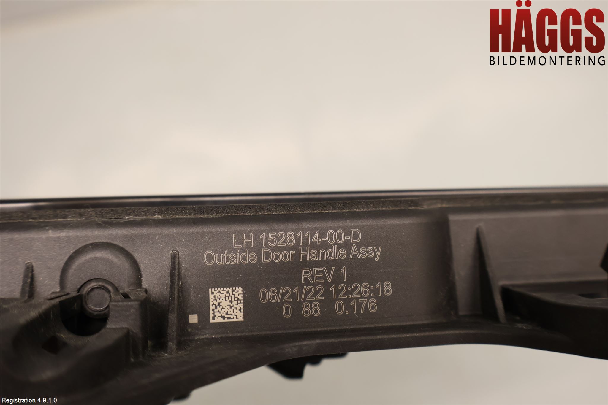 Tesla MODEL 3 17- Dörrhandtag Yttre Vä