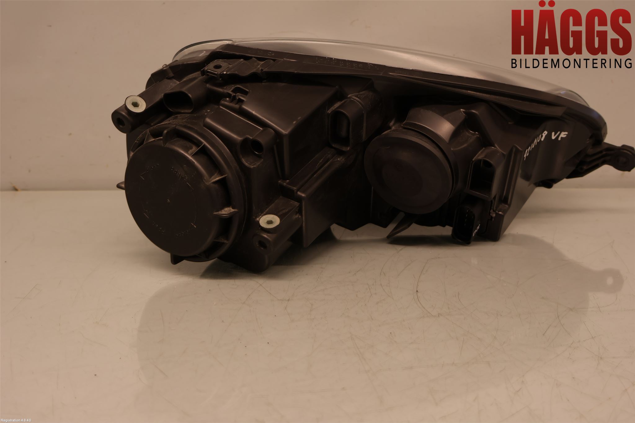 Volkswagen VW GOLF V 04-09 Strålkastare Vänster