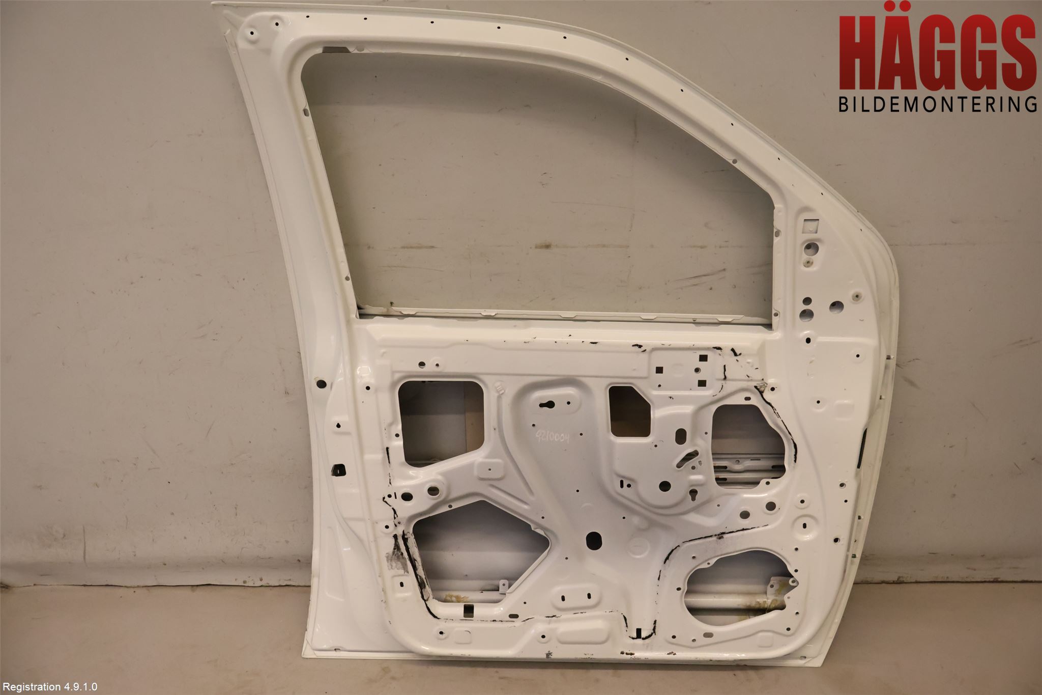 Nissan NAVARA 05-16 Dörr Fram Vänster