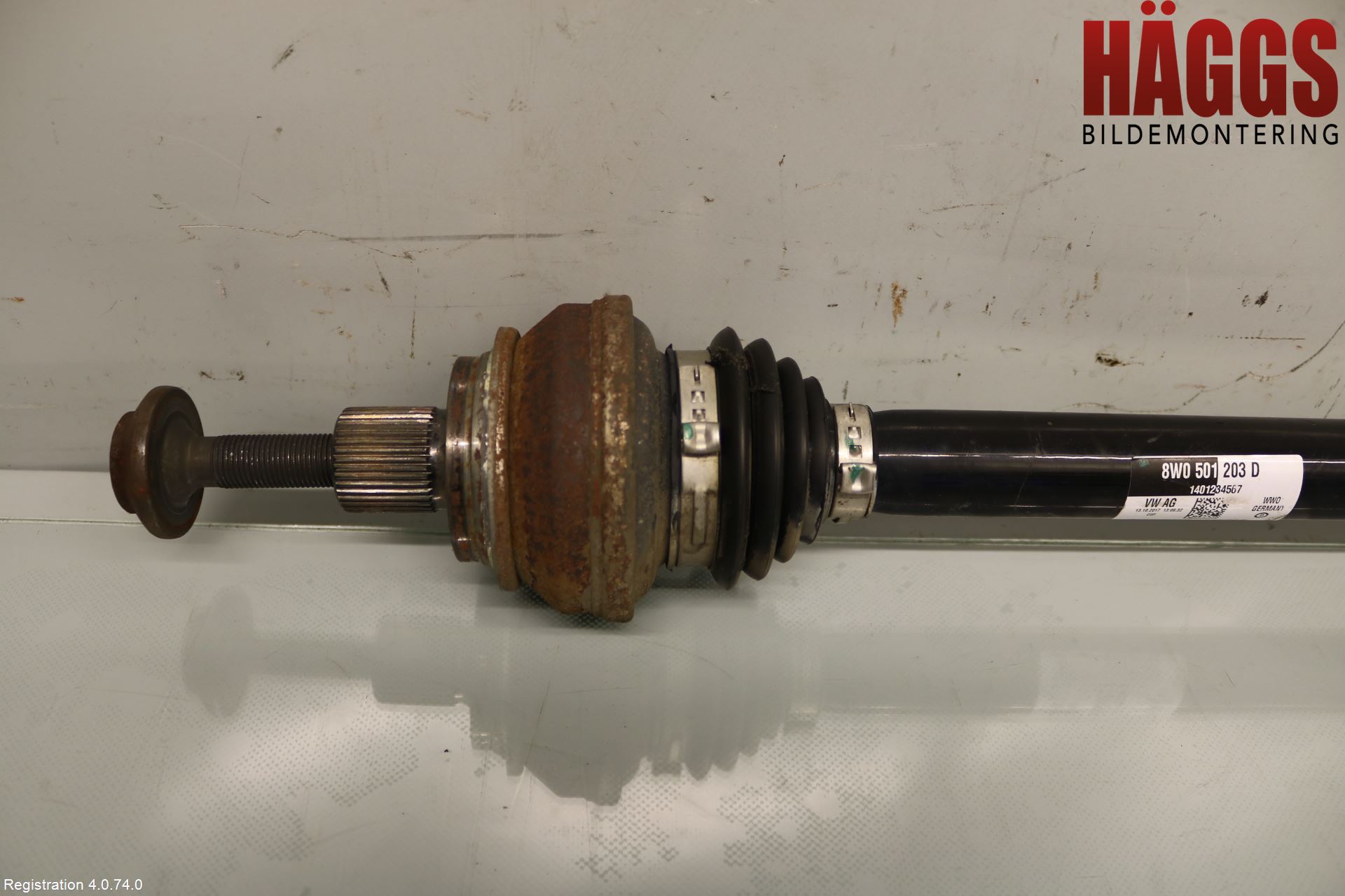 Audi A4/S4 B9 16-19 Drivaxel Bak Vänster