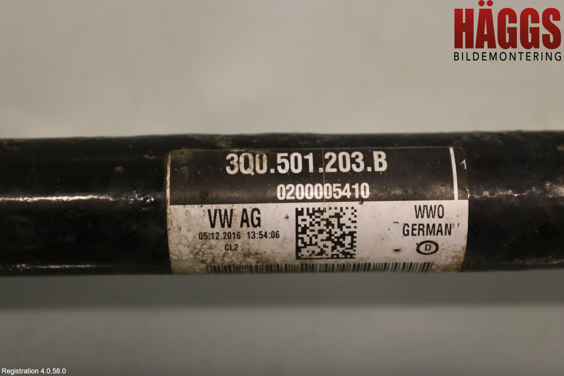 Skoda SUPERB 16-24 Drivaxel Bak Vänster