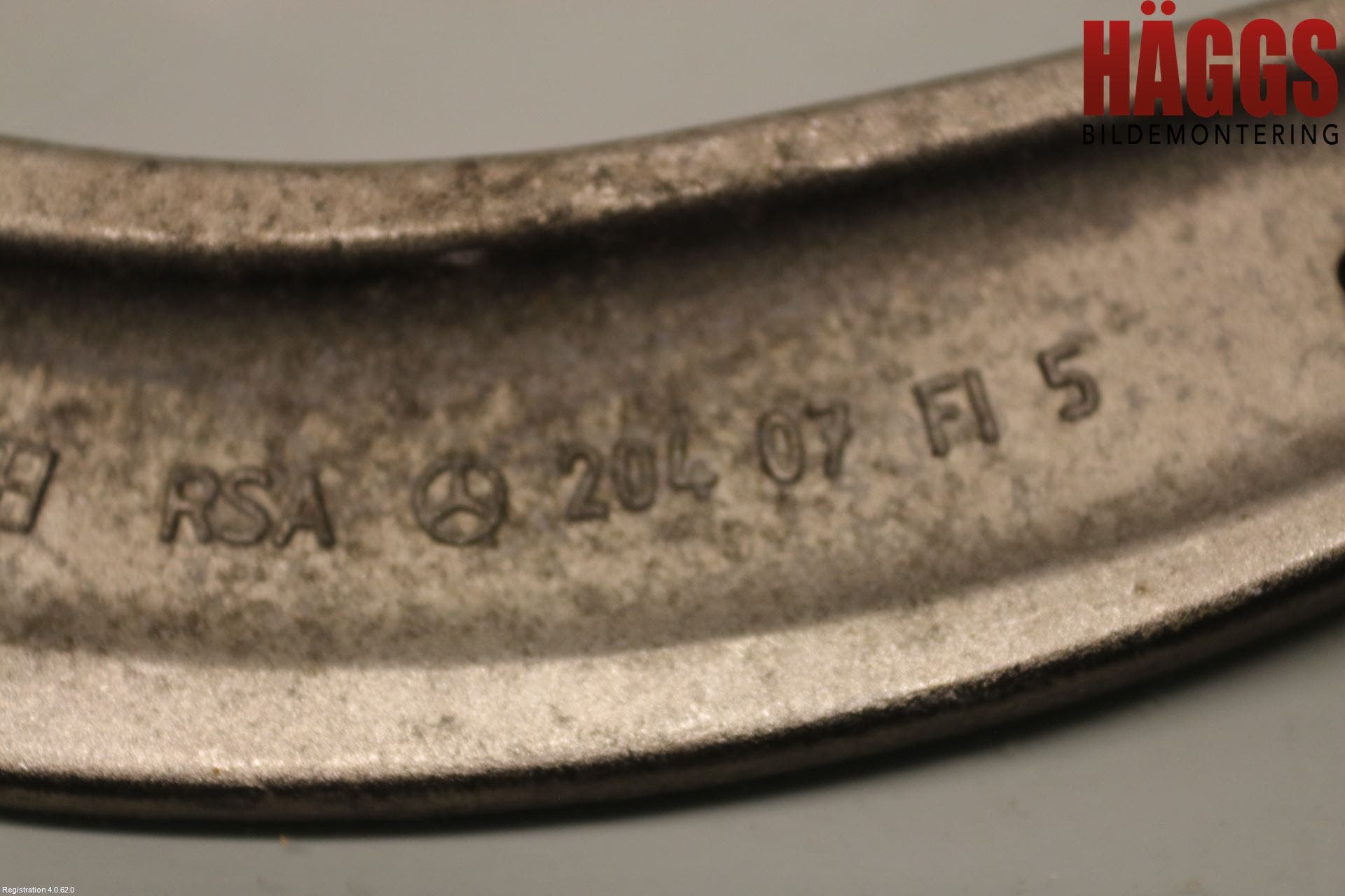 Mercedes-Benz MB E-KLASS (W212) 09-16 Bärarm Bak Övre Vänster
