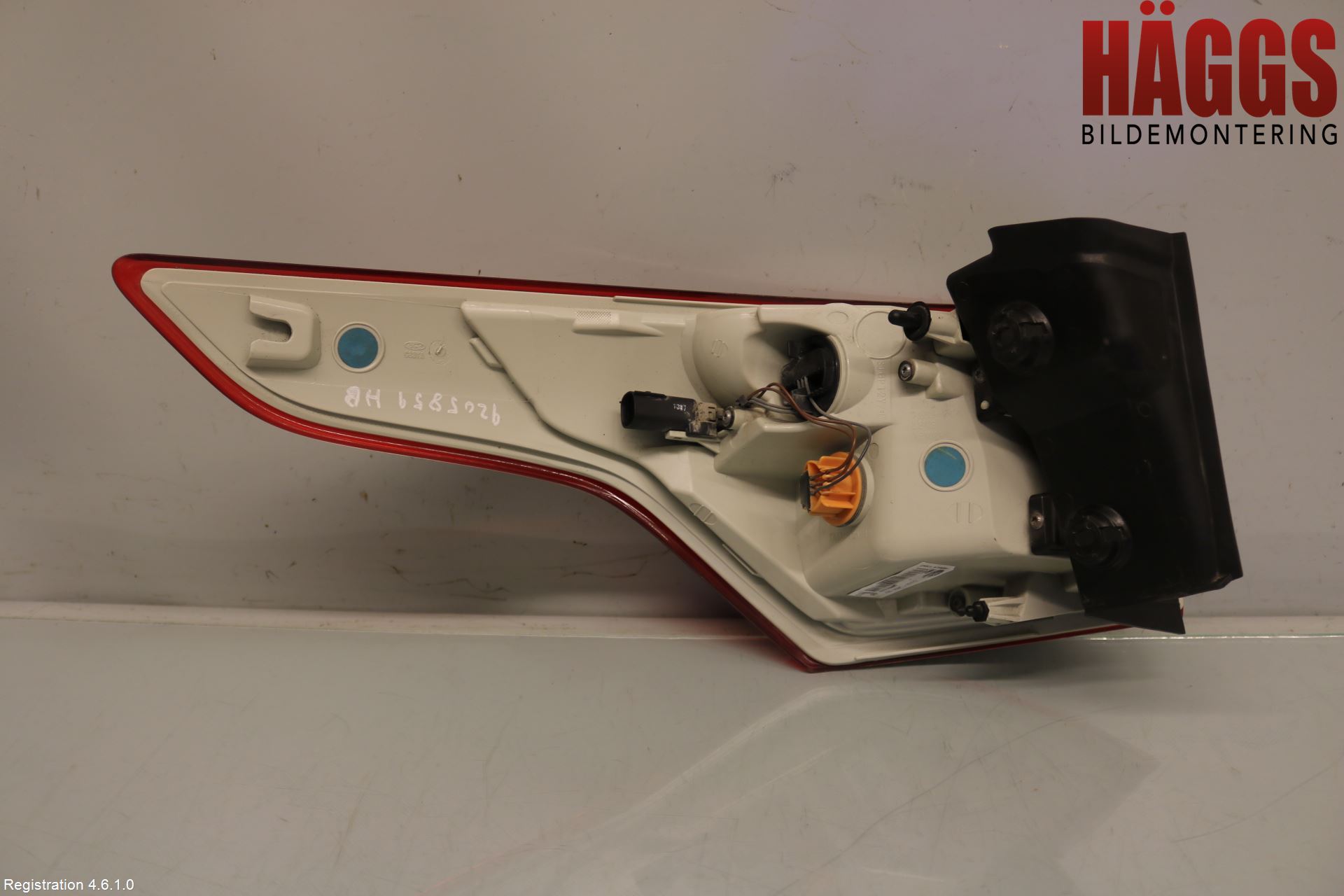 Ford KUGA 13-16 Bakljus Höger