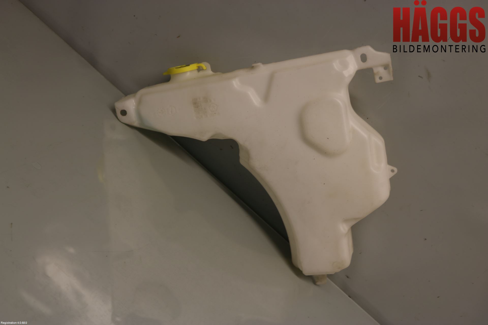 Fiat FREEMONT Spolartank Vindruta-Strål