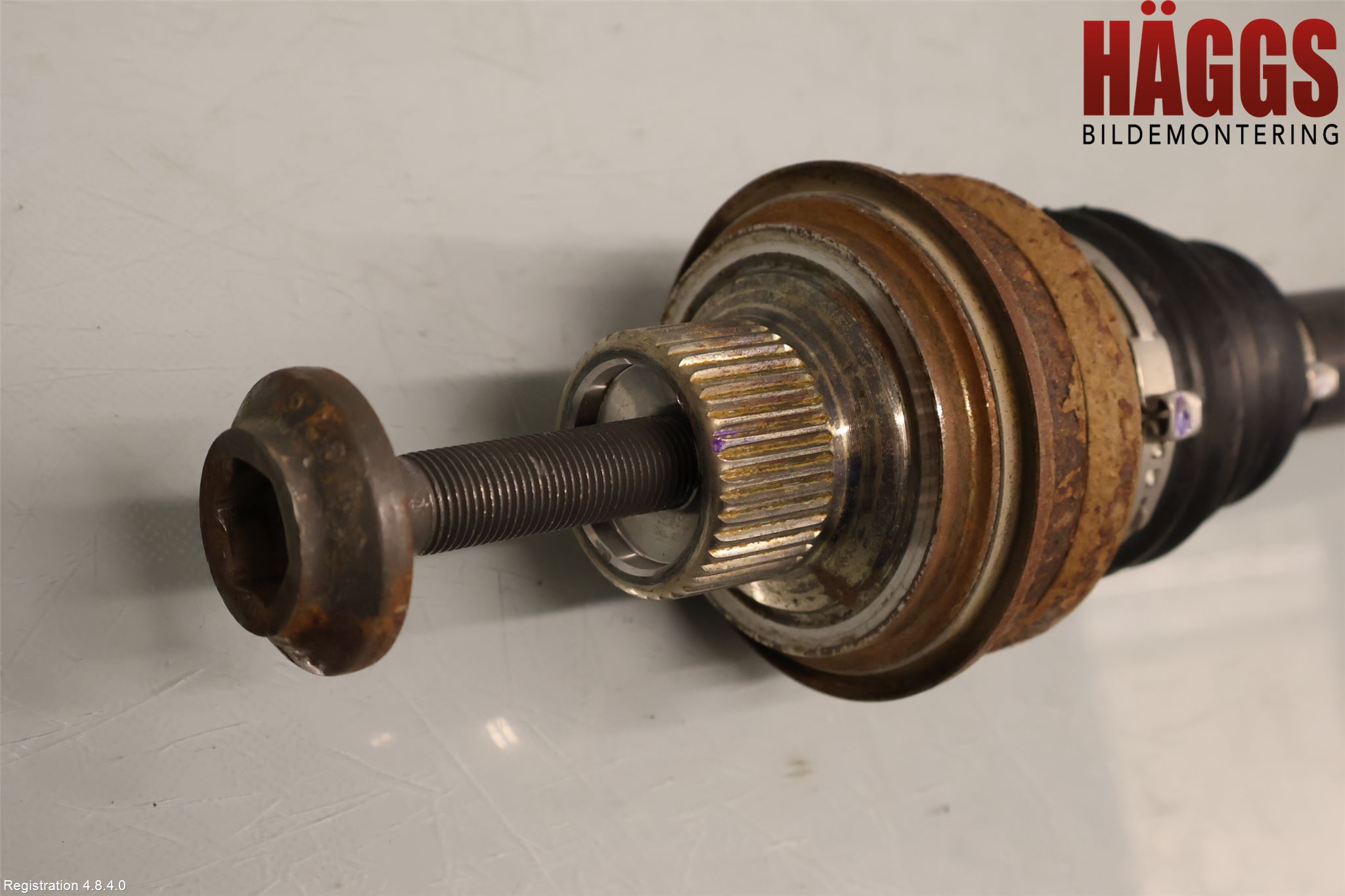 Audi Q5/SQ5 17- Drivaxel Bak Höger