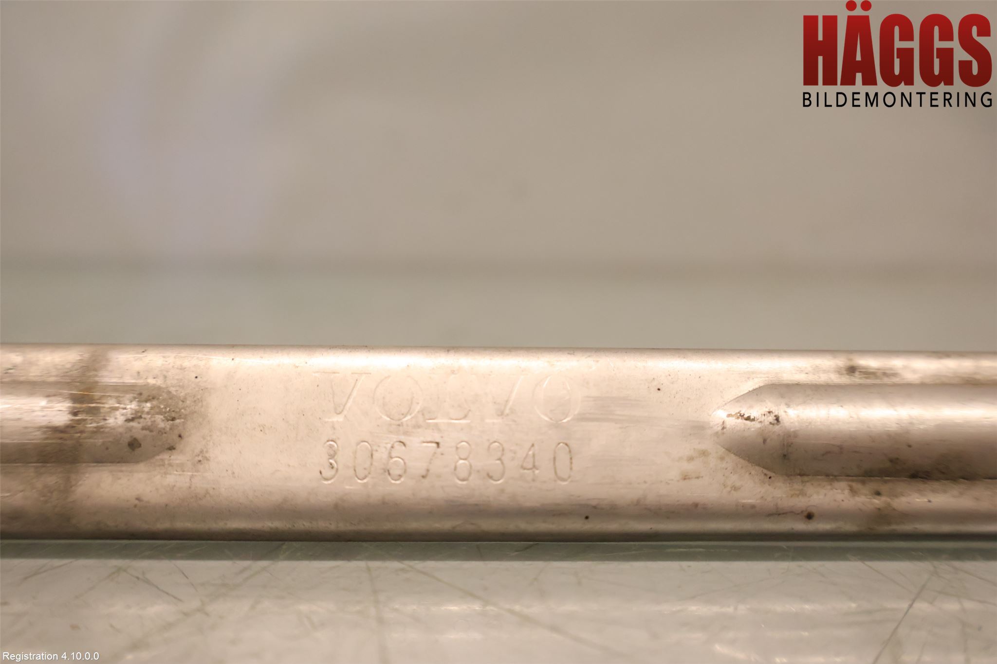 Volvo V70 08-13 Strålkast Fästsarg