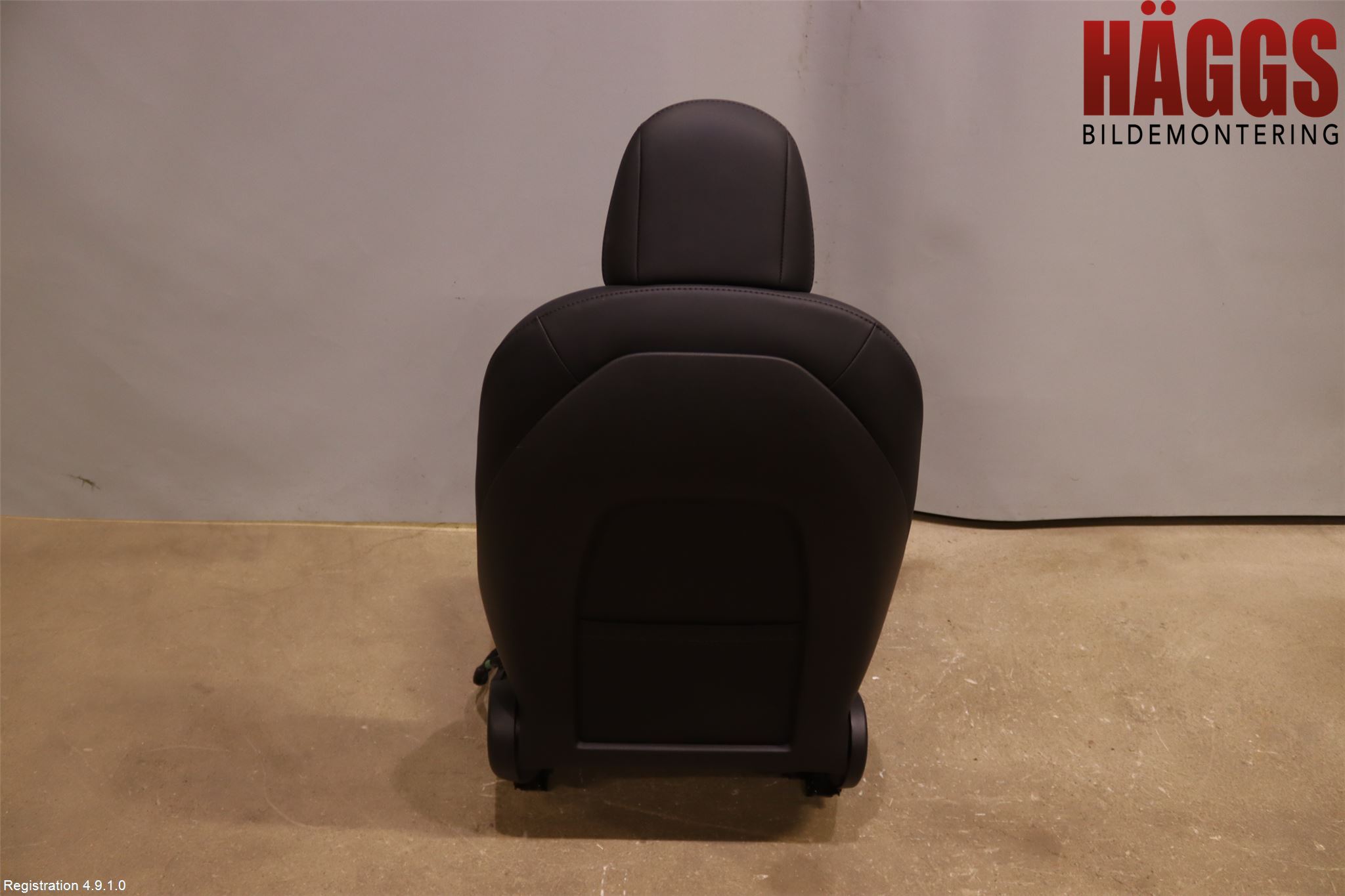 Tesla MODEL 3 17- Inredning Stol Fram Vä