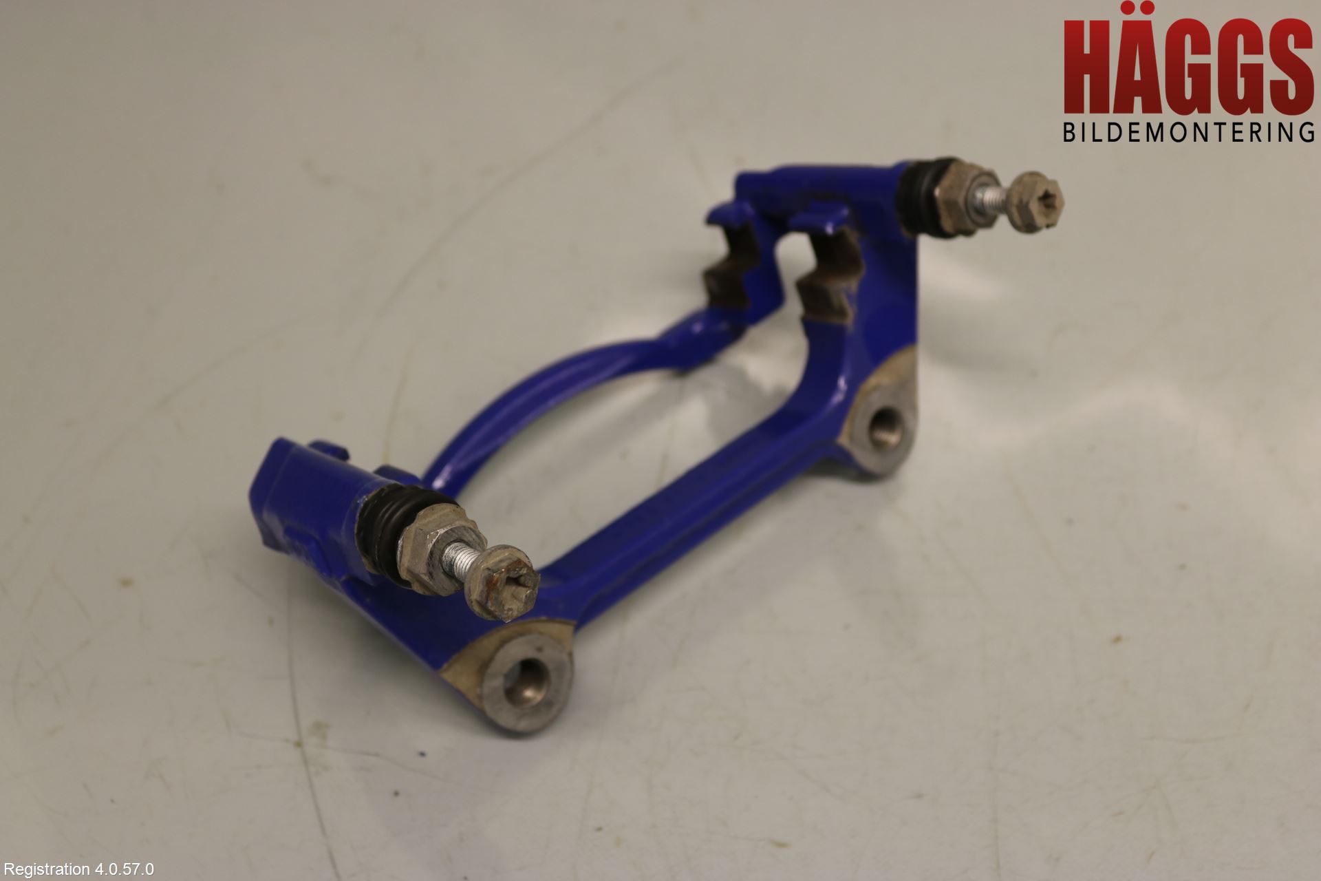 Volkswagen VW PASSAT 15-19 Bromsokshållare